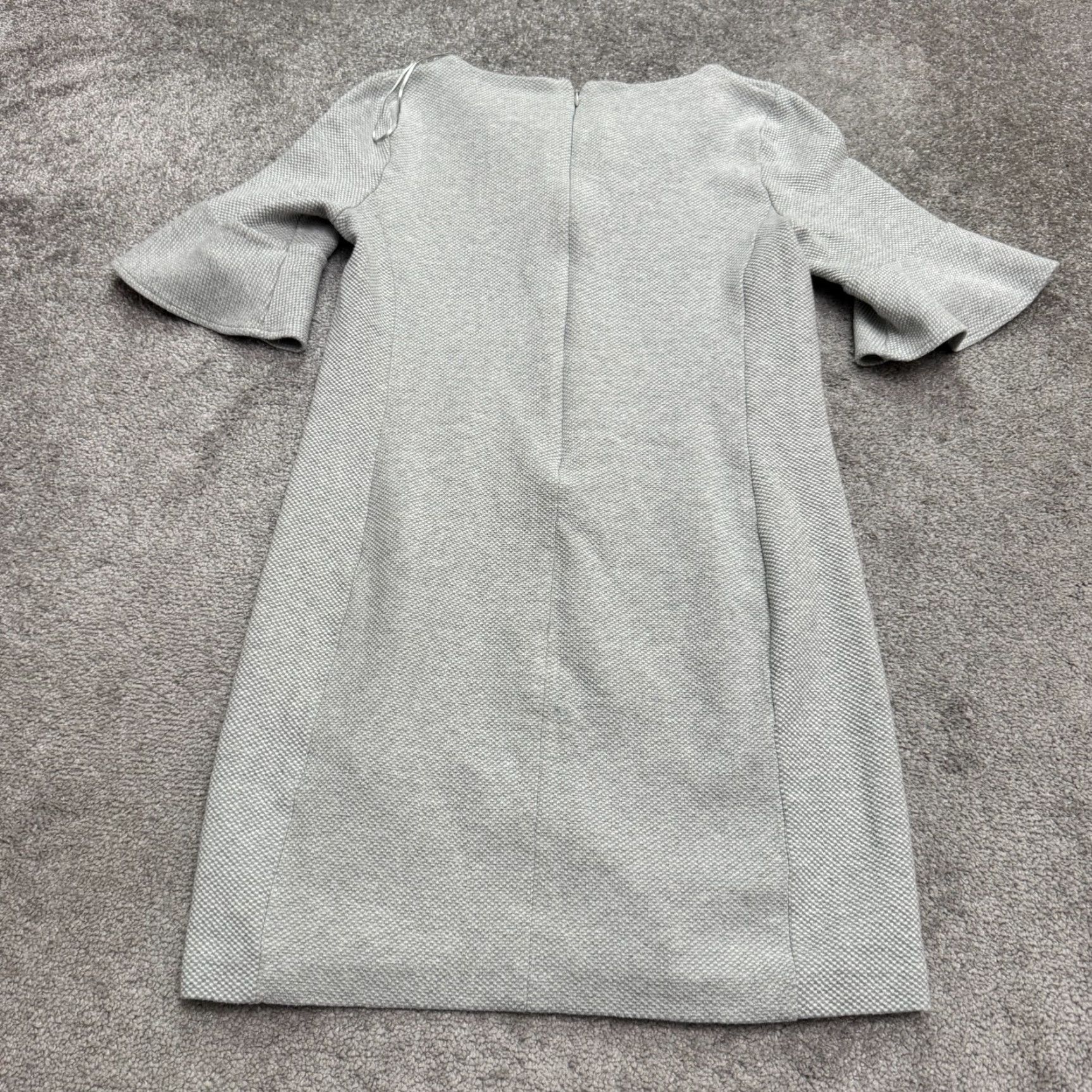 Vintage Tahari Bell Sleeve Textured Shift Dress Womens Medium Gray Knee Length Classic Size M / US 6-8 / IT 42-44 - 2 Thumbnail