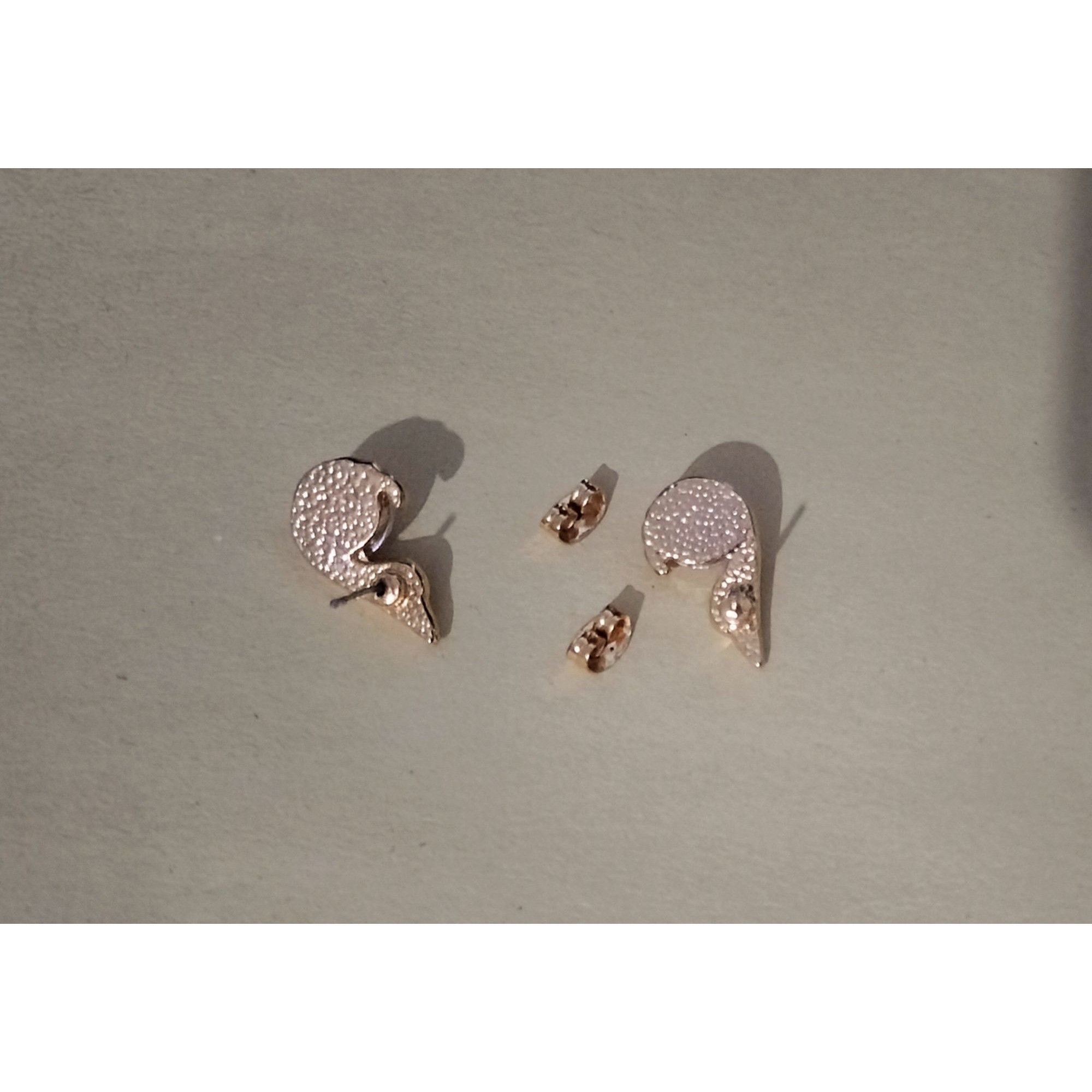 Other Gold Tone Swan Faux Pearl Stud Earrings Glass Rhinestones Je Size ONE SIZE - 3 Thumbnail