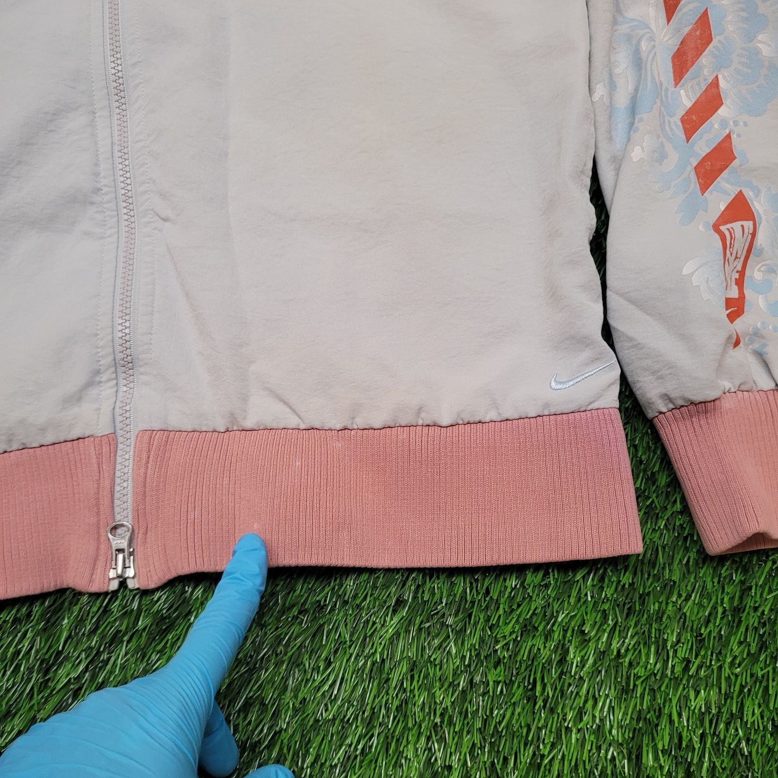 Nike VTG Y2K Nike Track Jacket Womens XL Rare Graphic Sleeve Size XL / US 12-14 / IT 48-50 - 4 Thumbnail