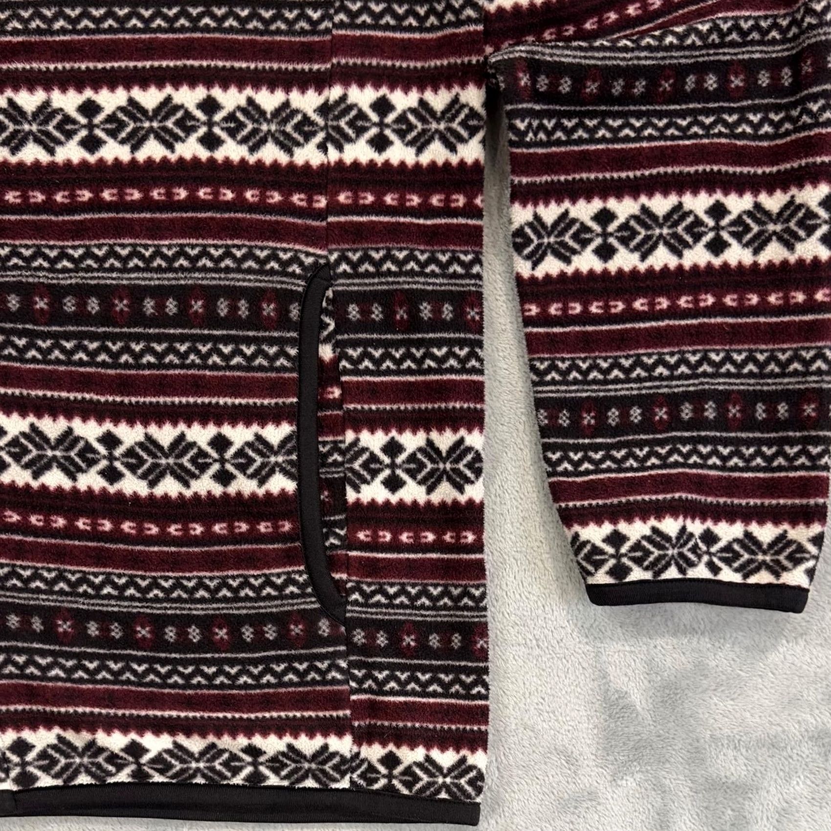Patagonia Y2K Patagonia Fleece Full Zip Jacket Burgundy Geometric Fair Isle Mens Large Size US L / EU 52-54 / 3 - 5 Thumbnail