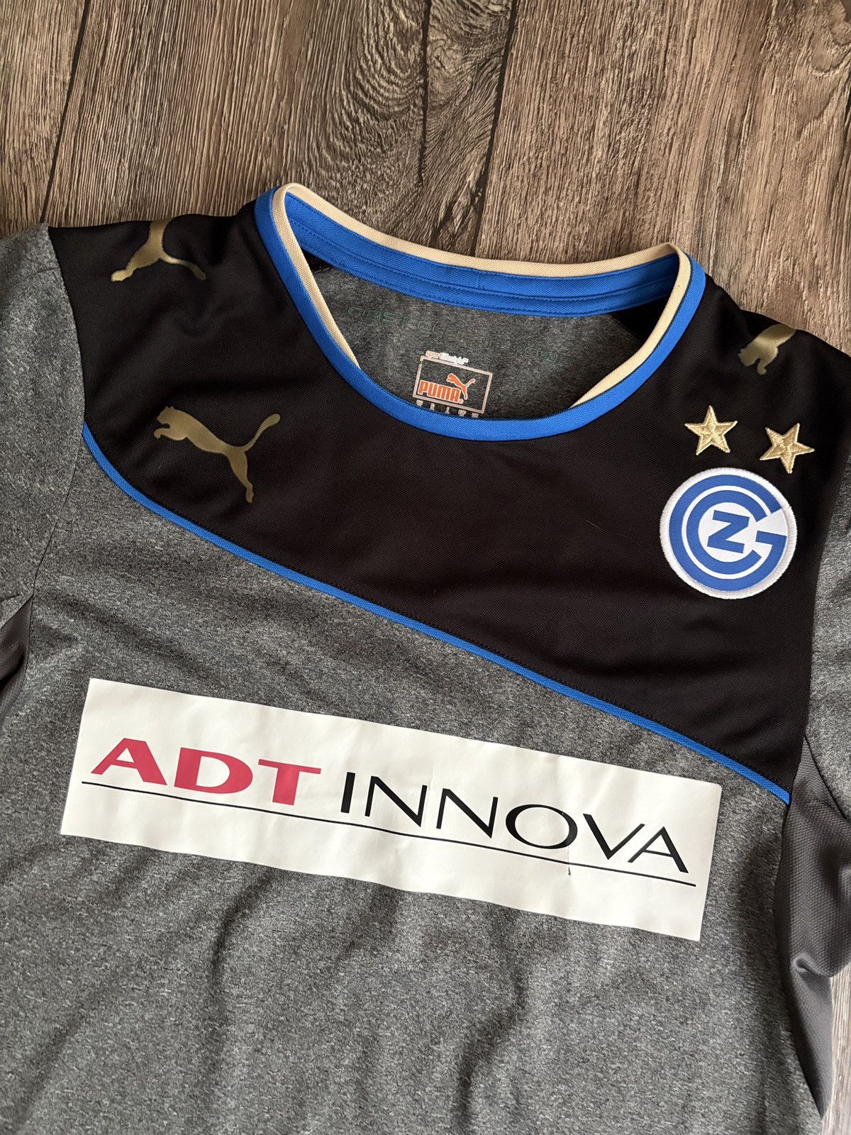 Puma Grasshopper Zurich Third 2013/2014 Soccer Shirt Puma Jersey Size US M / EU 48-50 / 2 - 2 Thumbnail