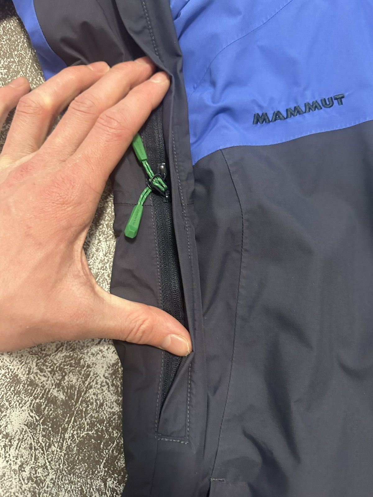 Mammut Mammut DryTech Jacket Mens Outdoor Mini Logo Size US S / EU 44-46 / 1 - 8 Thumbnail