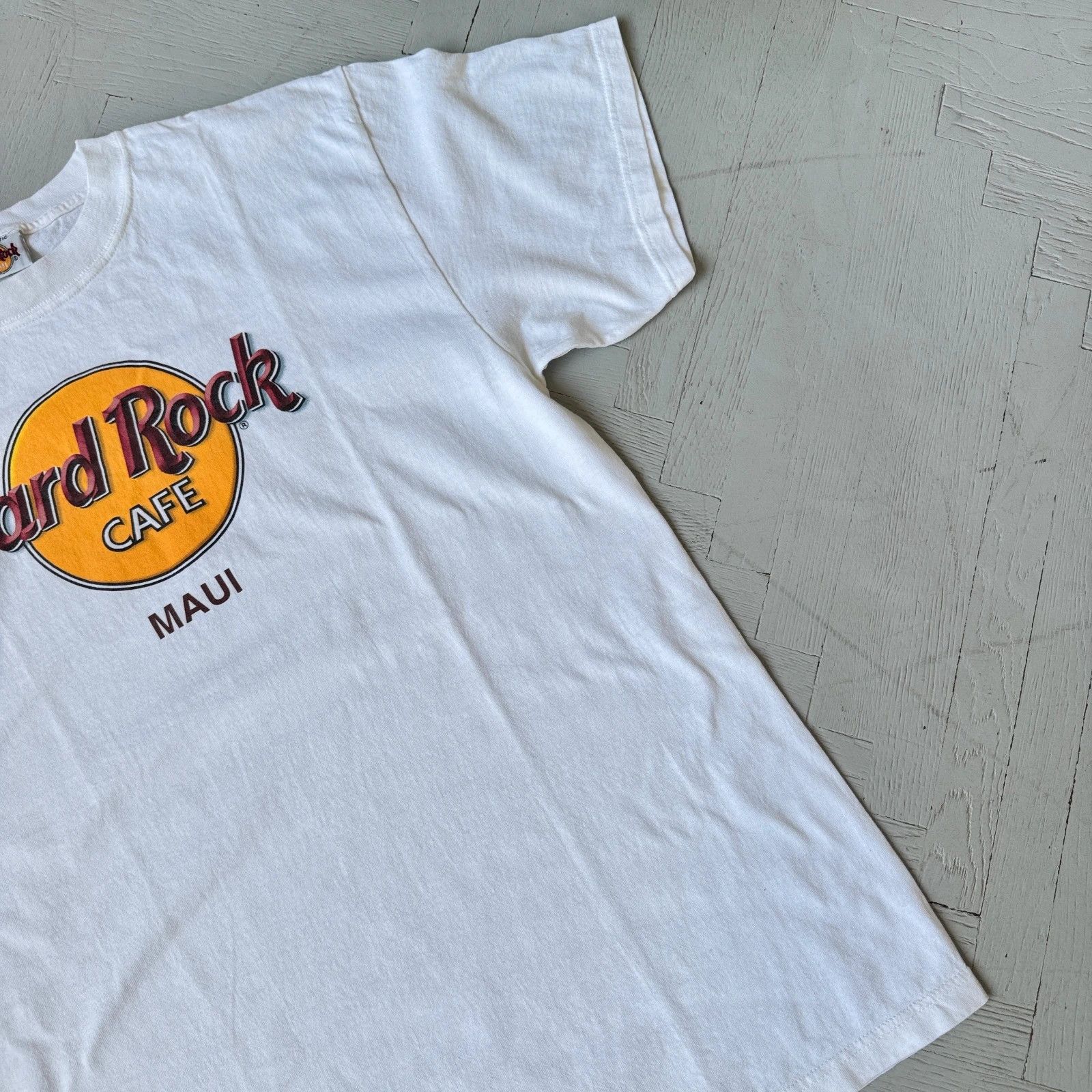 Hard Rock Cafe Vintage Hard Rock Cafe Maui Graphic Tee Shirt Size US L / EU 52-54 / 3 - 3 Thumbnail