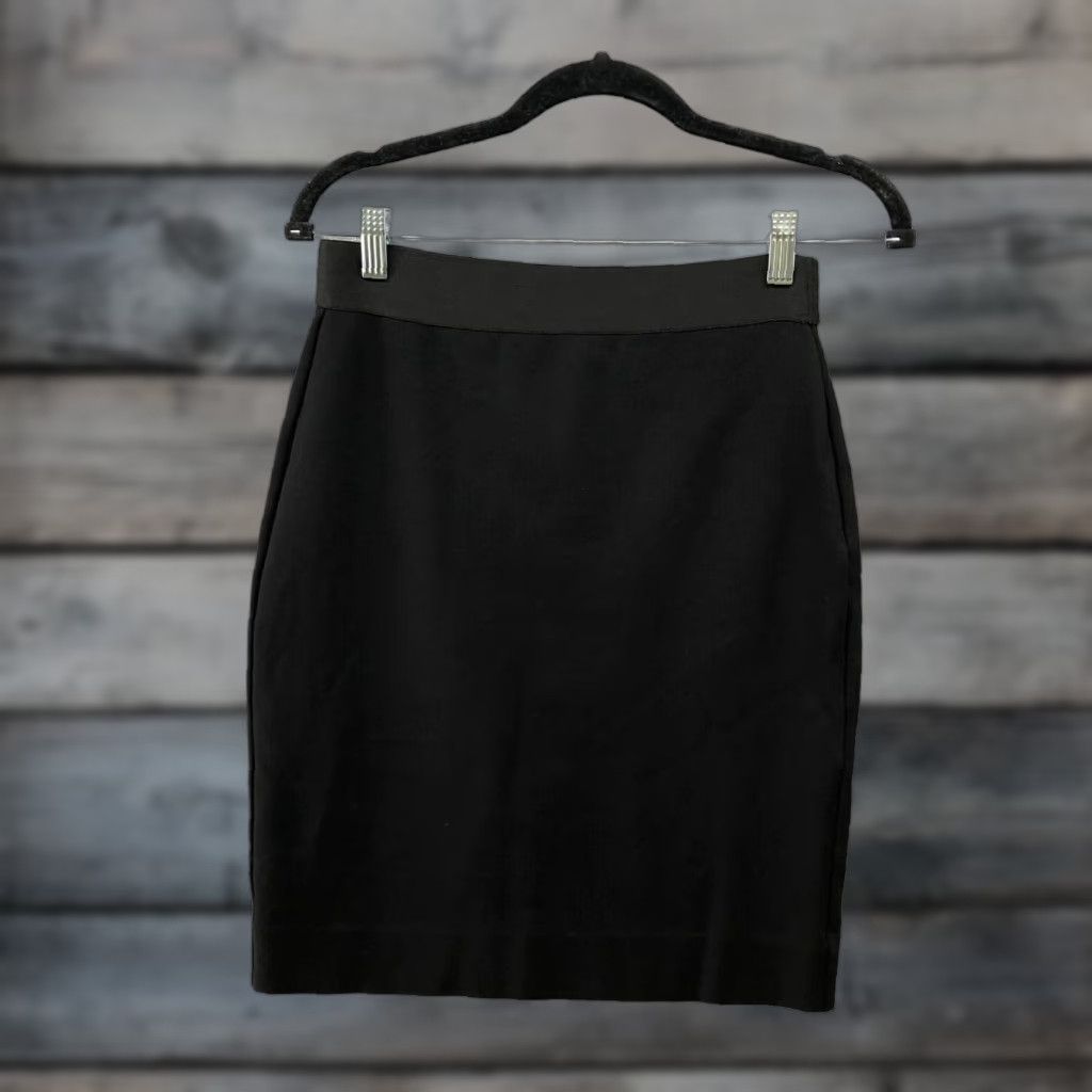 Everlane Everlane Pencil Skirt Women Size S Black Stretch Pull On Knee-Length Office Workwear Formal Career/Classy Miscel Size 28" / US 6 / IT 42 - 1 Thumbnail