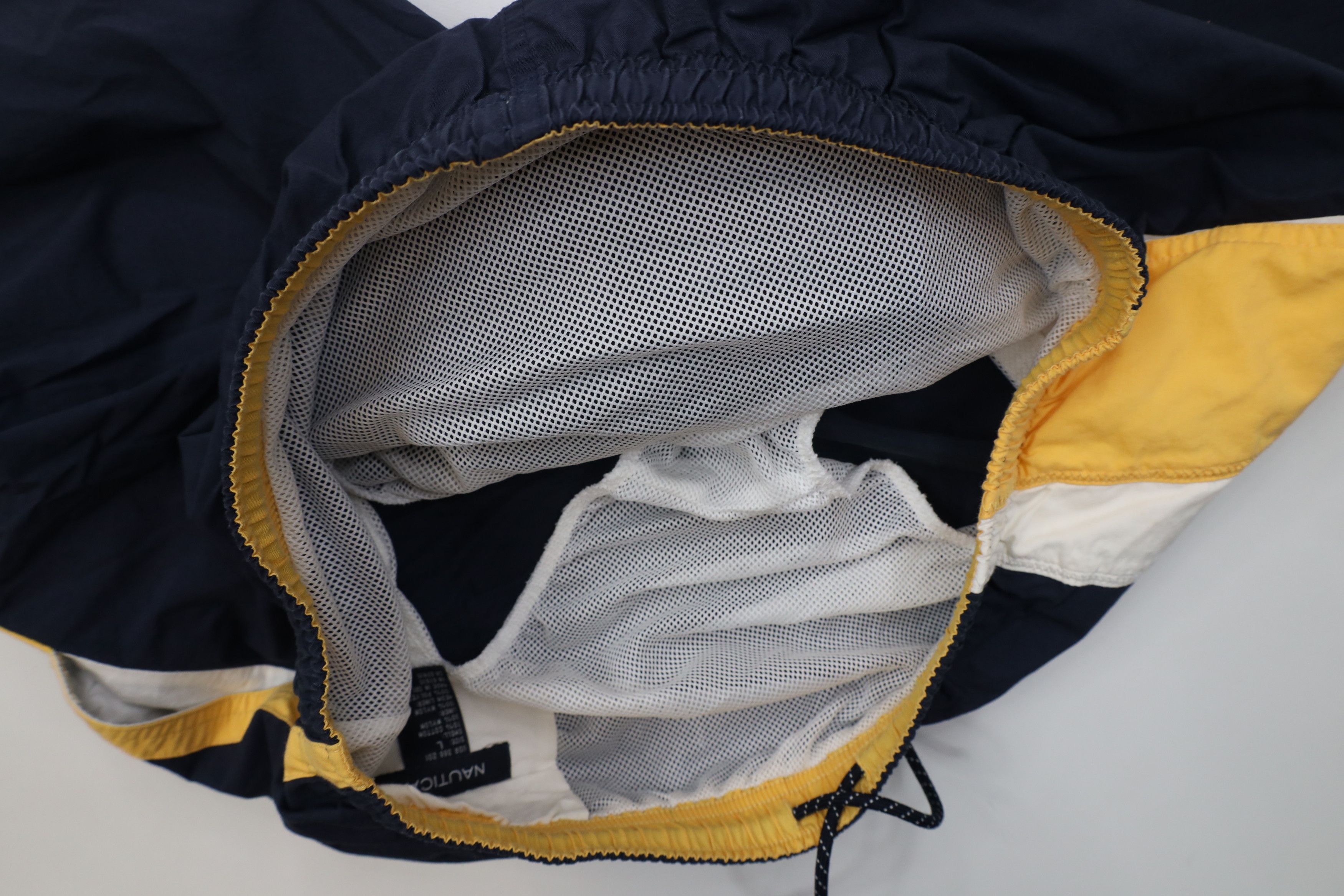 Nautica Vintage 90s Nautica Lined Above Knee Shorts Swim Trunks Size US 34 / EU 50 - 8 Thumbnail