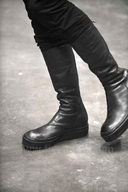 Julius GRAIL! FW12 backzip boots.Like Rick Owens or Guidi Size US 9.5 / EU 42-43 - 1 Thumbnail