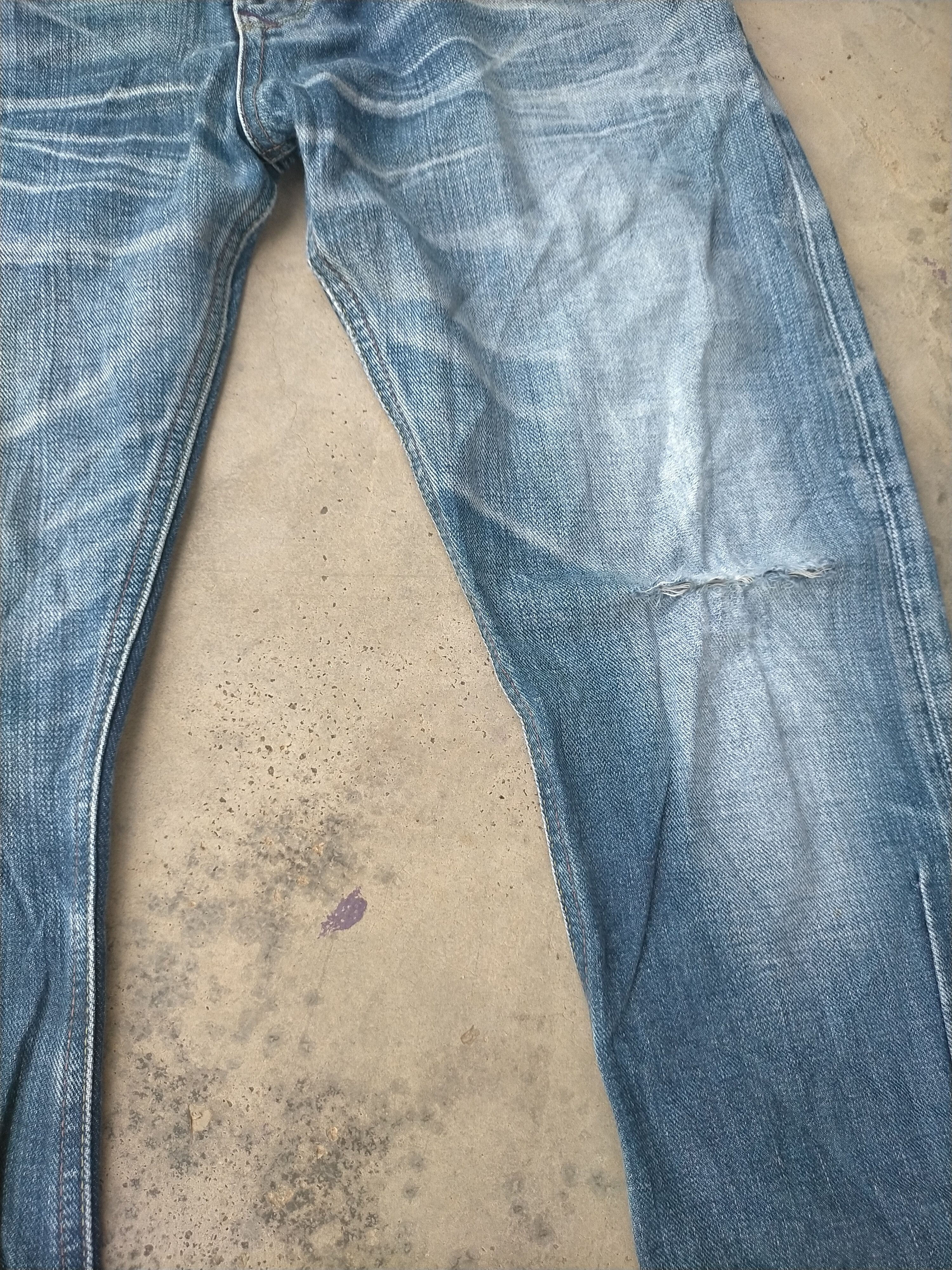 Lee × Takeo Kikuchi 🔥 Distressed Lee x Takeo Kikuchi Washed Skinny Jeans Size US 31 - 2 Thumbnail