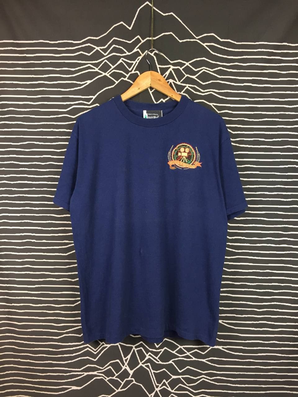 Vintage Vtg Hollywood Embroidered Logo Made In Usa Single Stitch Tee Size US L / EU 52-54 / 3 - 1 Thumbnail