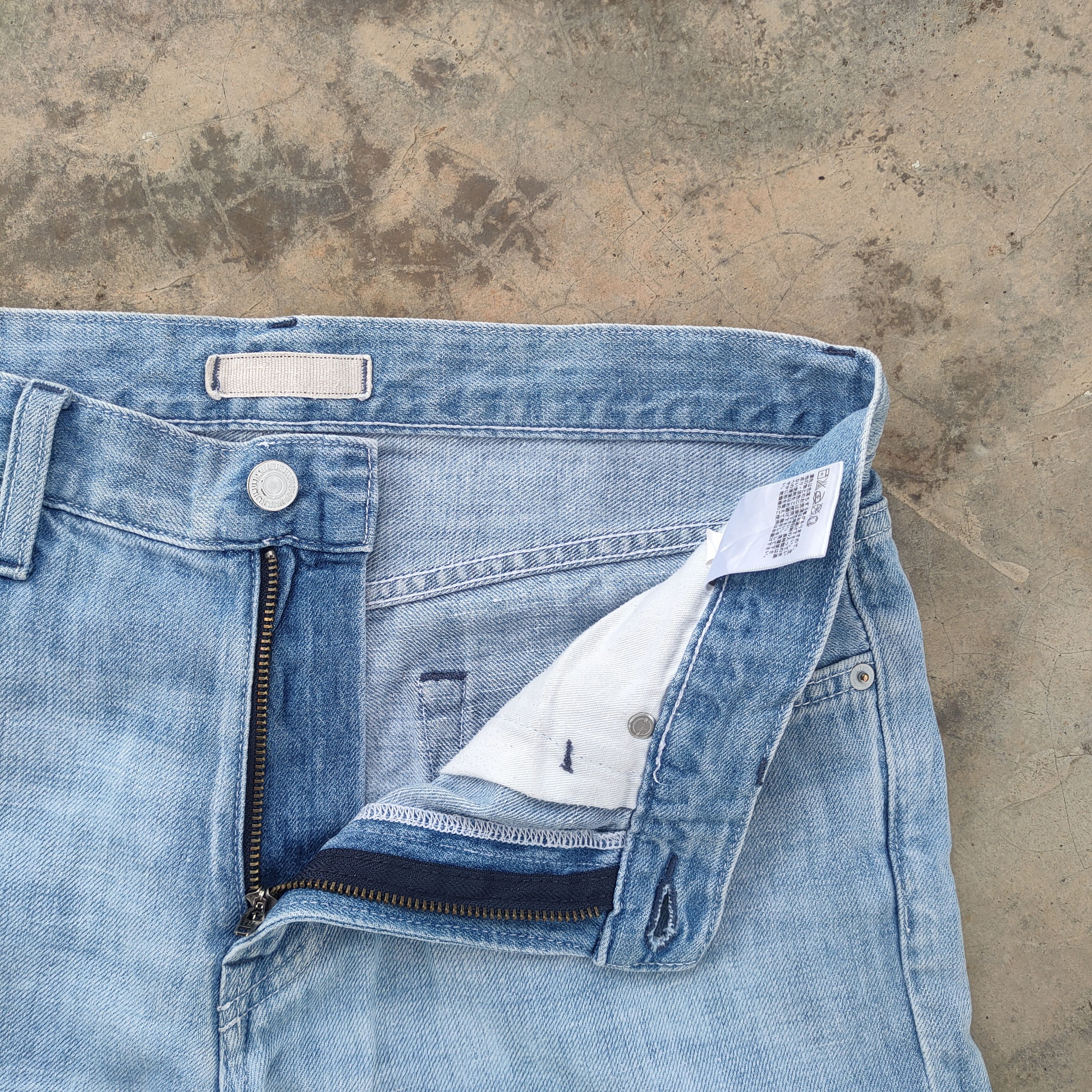 Japanese Brand VINTAGE JAPANESE FADED RIPPED JEANS DENIM PANTS Size US 32 / EU 48 - 9 Thumbnail