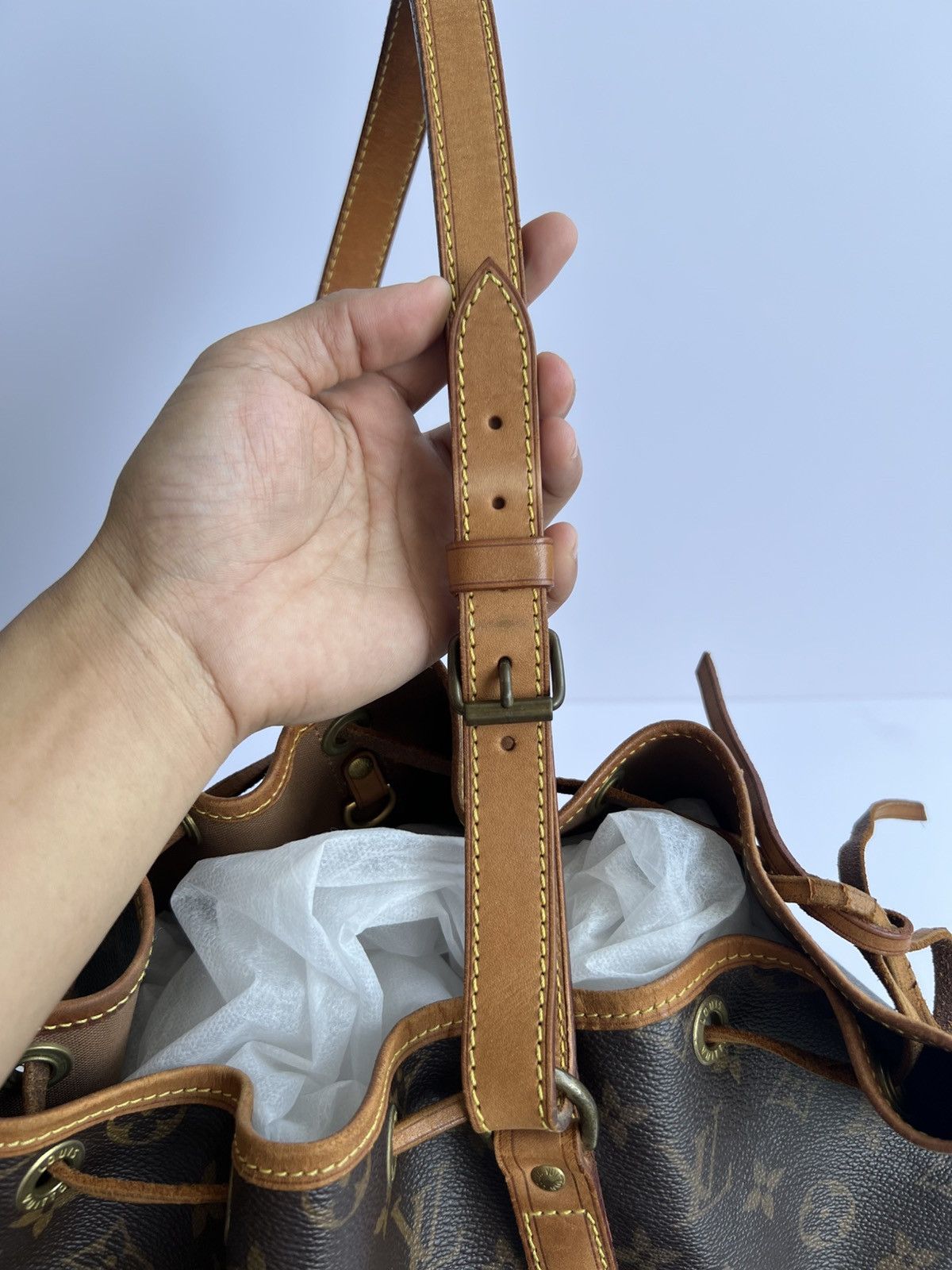 Louis Vuitton Louis Vuitton Noe GM Monogram Bucket Bag Size ONE SIZE - 9 Thumbnail