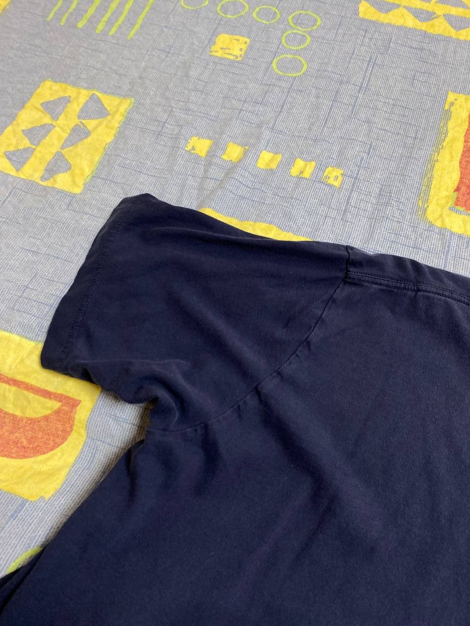 Uniqlo Uniqlo T-shirt Size US S / EU 44-46 / 1 - 19 Thumbnail