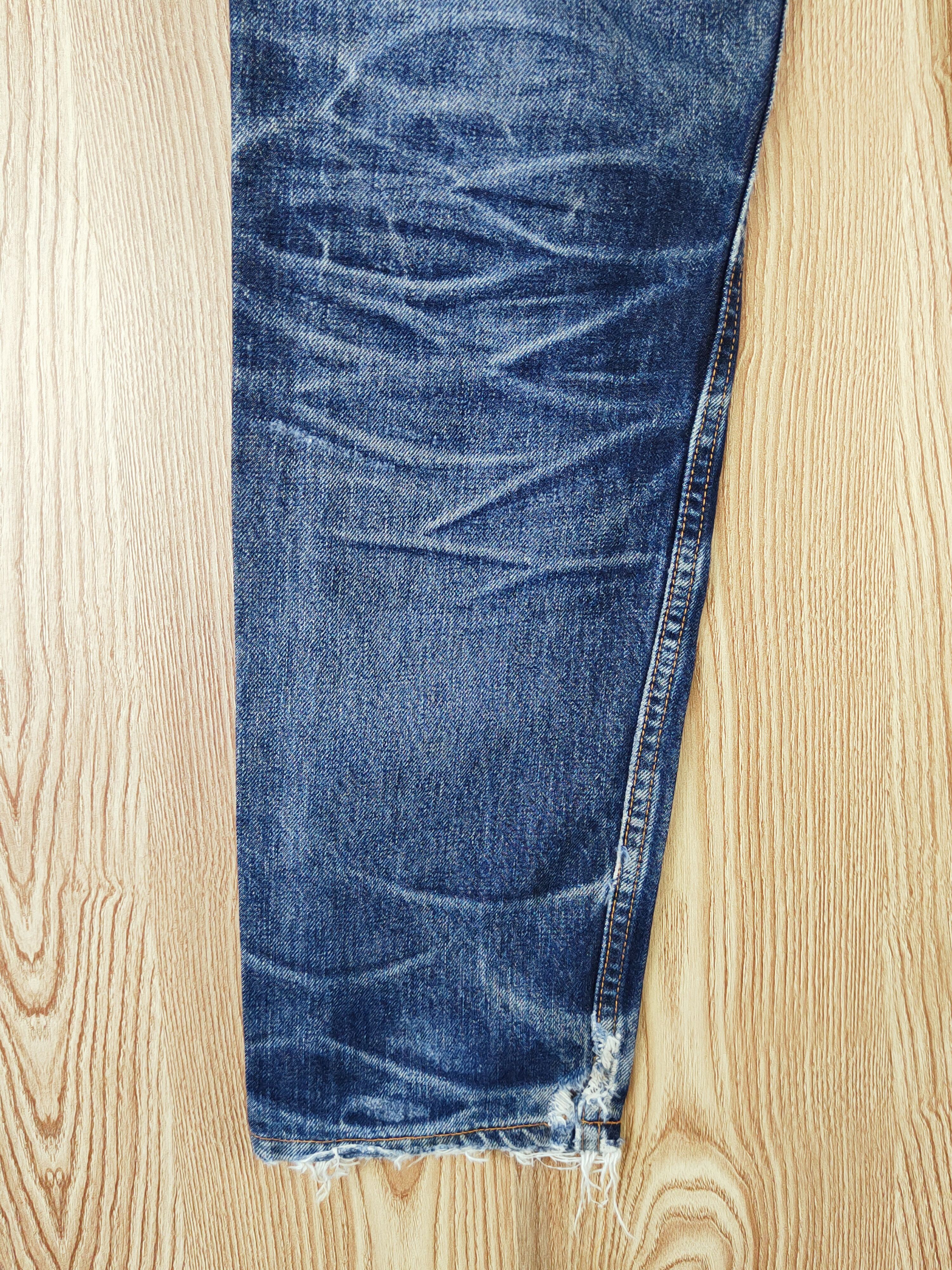 Levi's Levi's orange tag Dark Blue Distressed Ripped Jeans #W497 Size US 27 - 9 Thumbnail