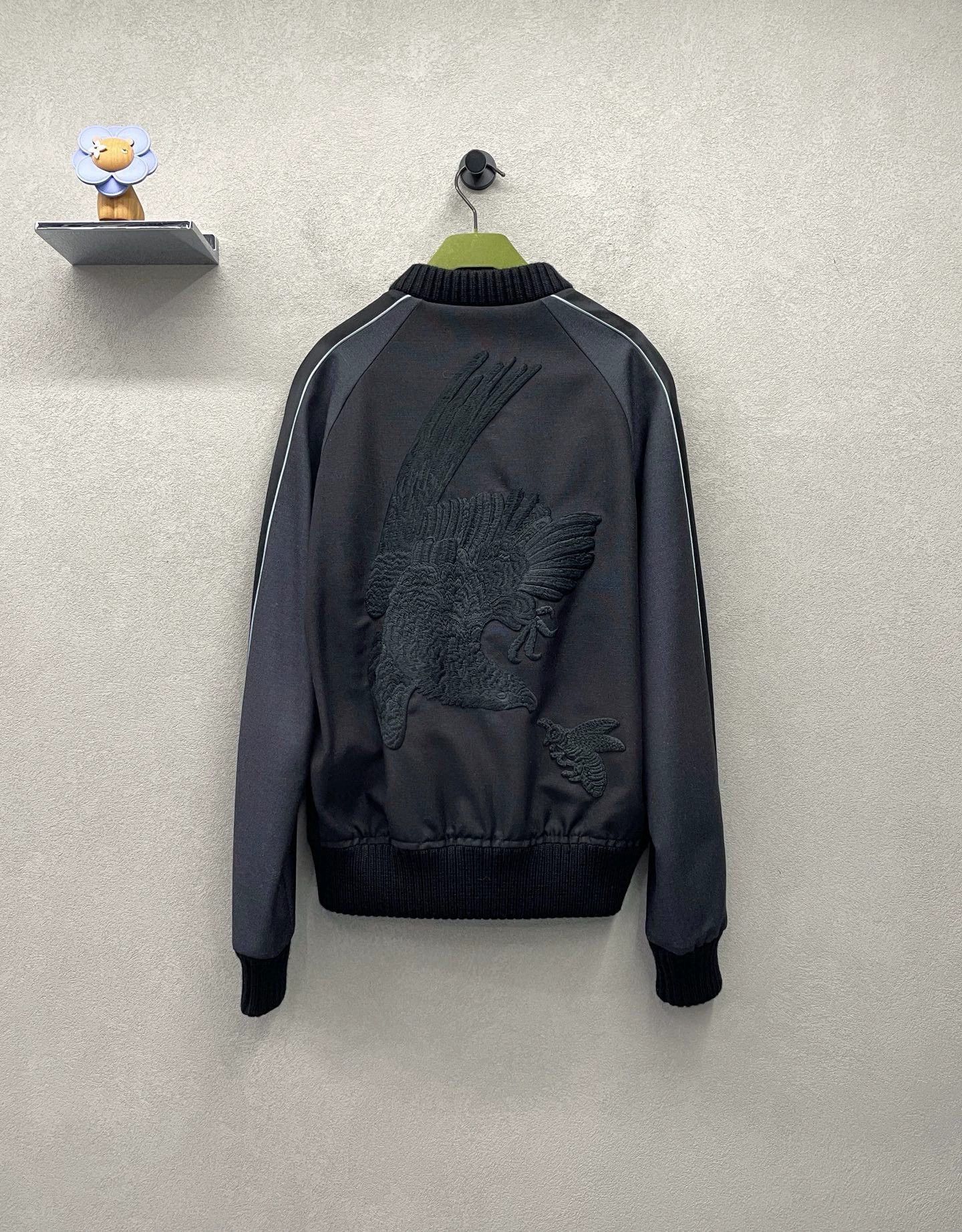 Gucci black embroidered bomber jacket size 46 Size US S / EU 44-46 / 1 - 2 Thumbnail