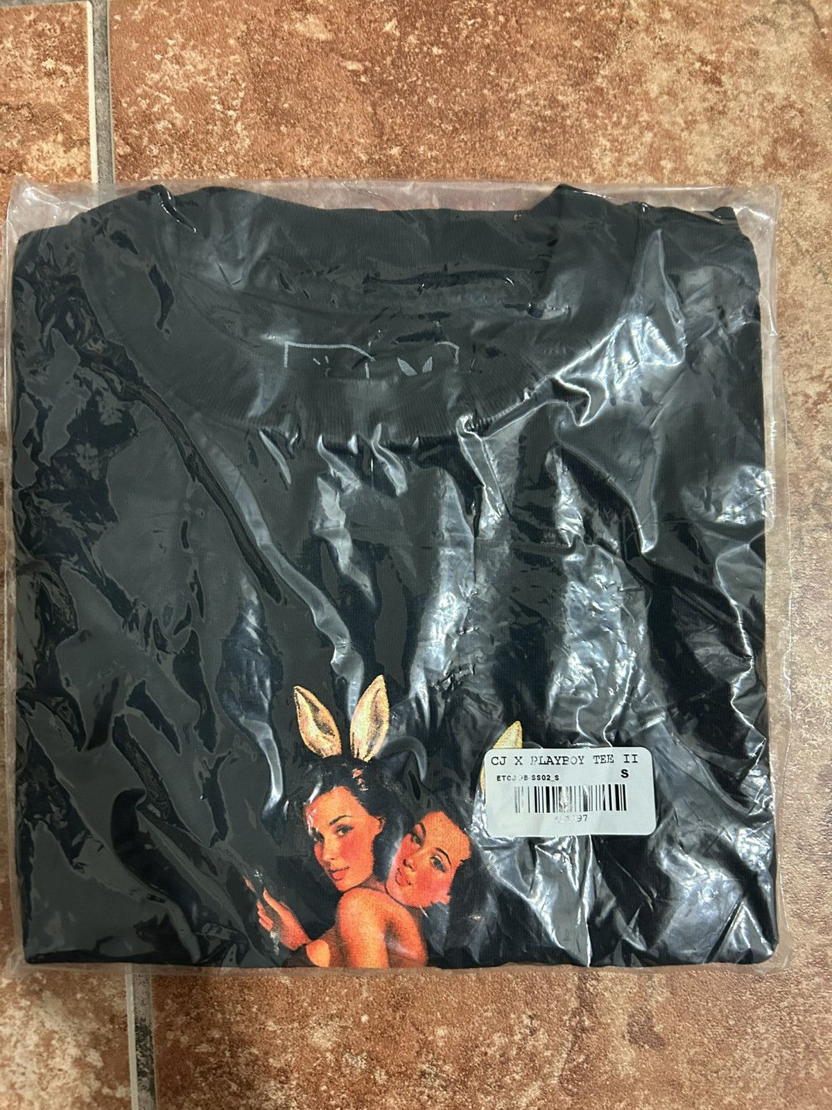 Travis Scott Travis Scott X Playboy Las Vegas Tee Size S New!! Size US S / EU 44-46 / 1 - 3 Thumbnail