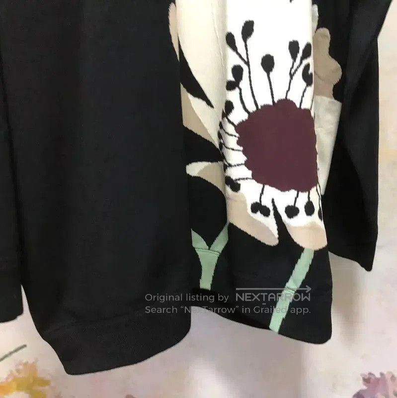 Valentino Valentino Black Wool Blend Floral Sweater . Size XS / US 0-2 / IT 36-38 - 3 Thumbnail