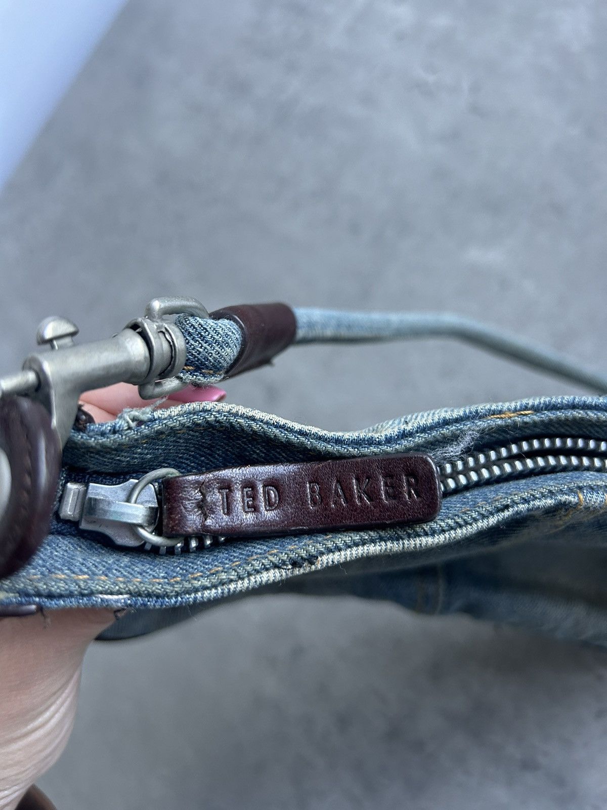 Ted Baker × Vintage Ted Baker Y2K Dirty Jeans Bag 00s floral cute office siren Size ONE SIZE - 8 Thumbnail