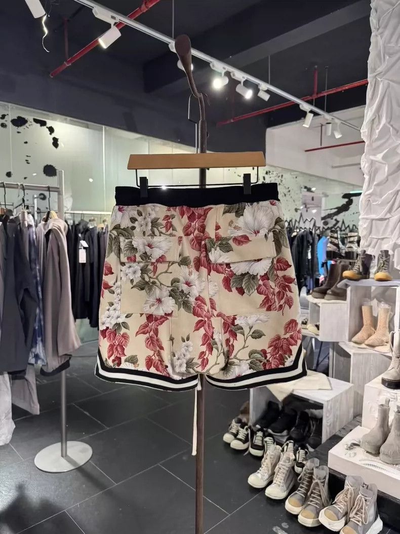 Fear of God Fear Of God size s Season 5 Floral Shorts 2504-Nextarrow Size US 28 / EU 44 - 2 Thumbnail