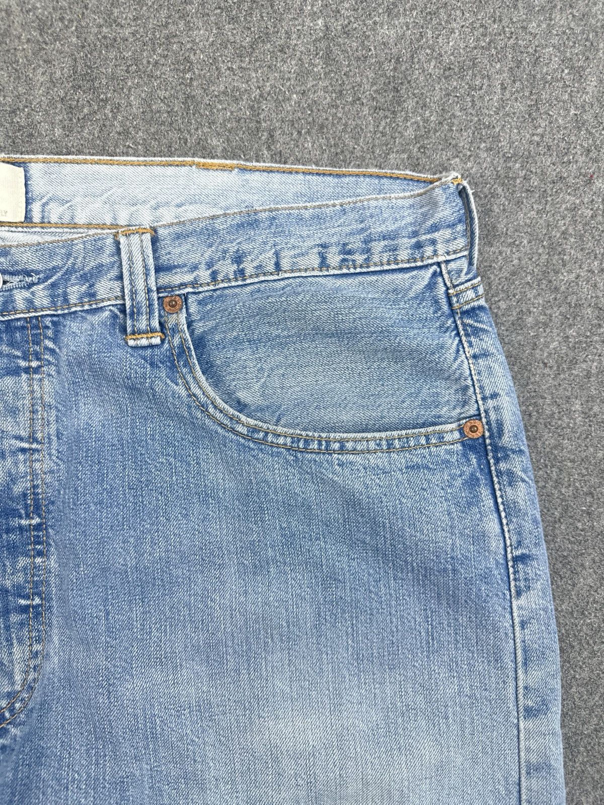 Levi's Vintage Levis 501 Faded Blue Jeans SA0001 Size US 37 - 11 Thumbnail