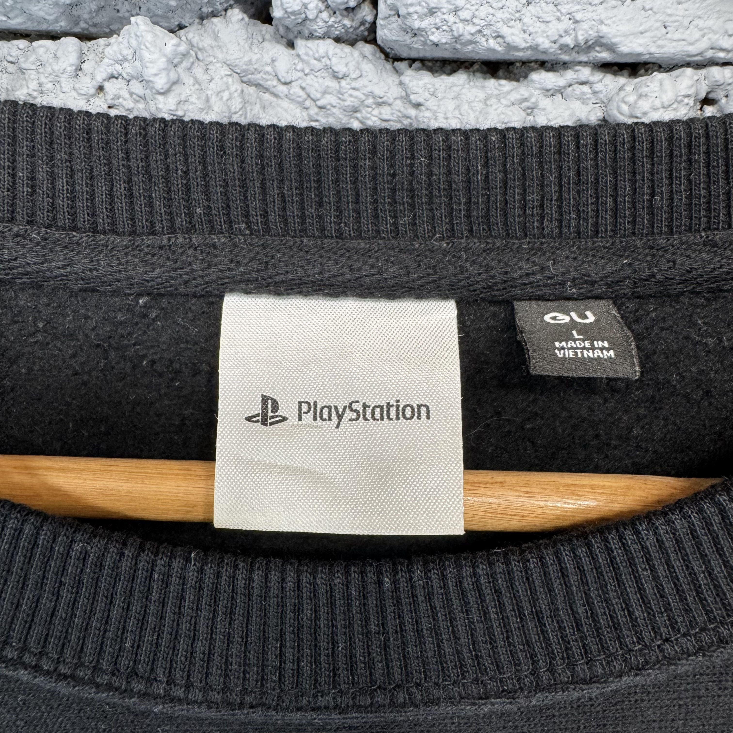 Playstation GU Playstation Nice Embroided Logo Sweatshirt Streetwear Size US L / EU 52-54 / 3 - 4 Thumbnail