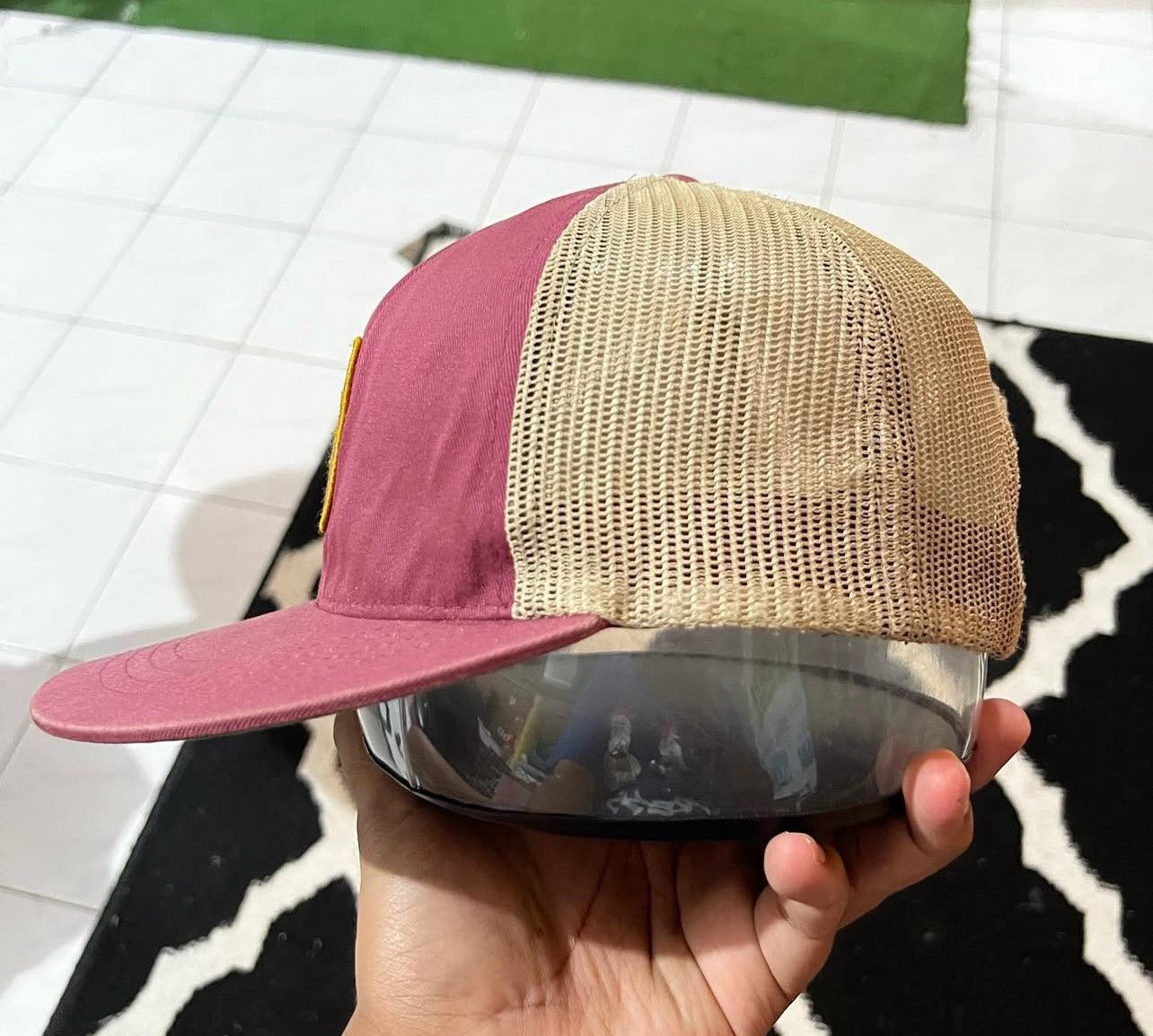 Girl Skateboards × Hook-Ups × Japanese Brand Girl Skateboard Snapback Trucker Hat Size ONE SIZE - 3 Thumbnail