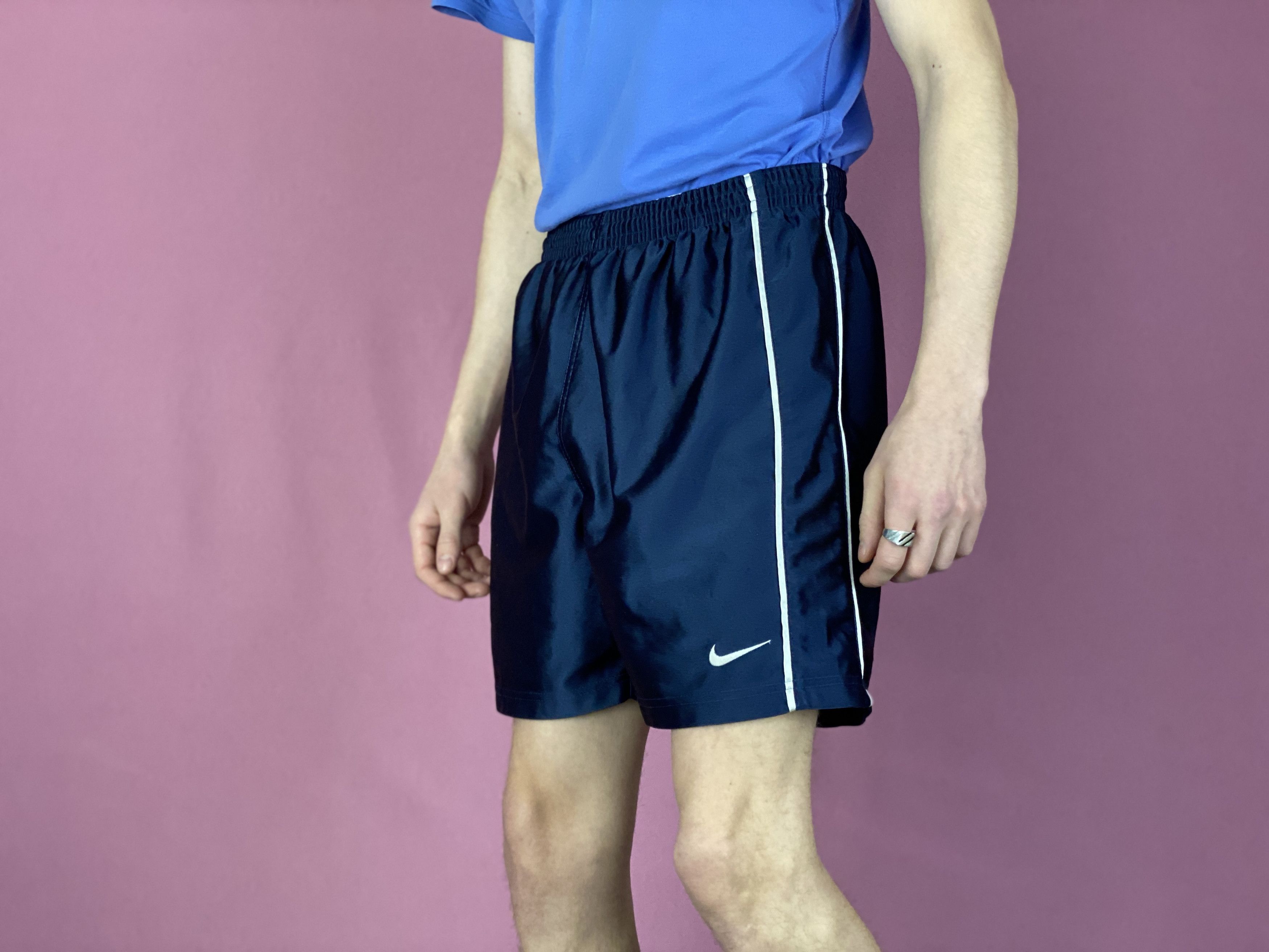 Nike × Vintage Y2K Nike Vintage Men's Shorts - S Size US 30 / EU 46 - 2 Thumbnail