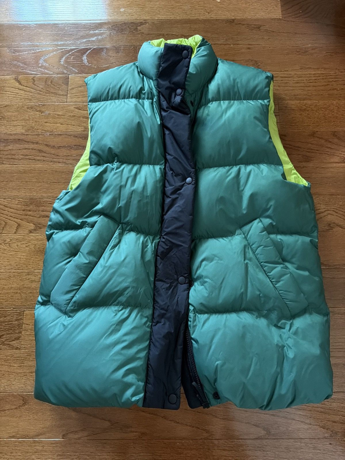 Marni × Uniqlo Uniqlo x Marni Green Down Vest Size US S / EU 44-46 / 1 - 1 Thumbnail