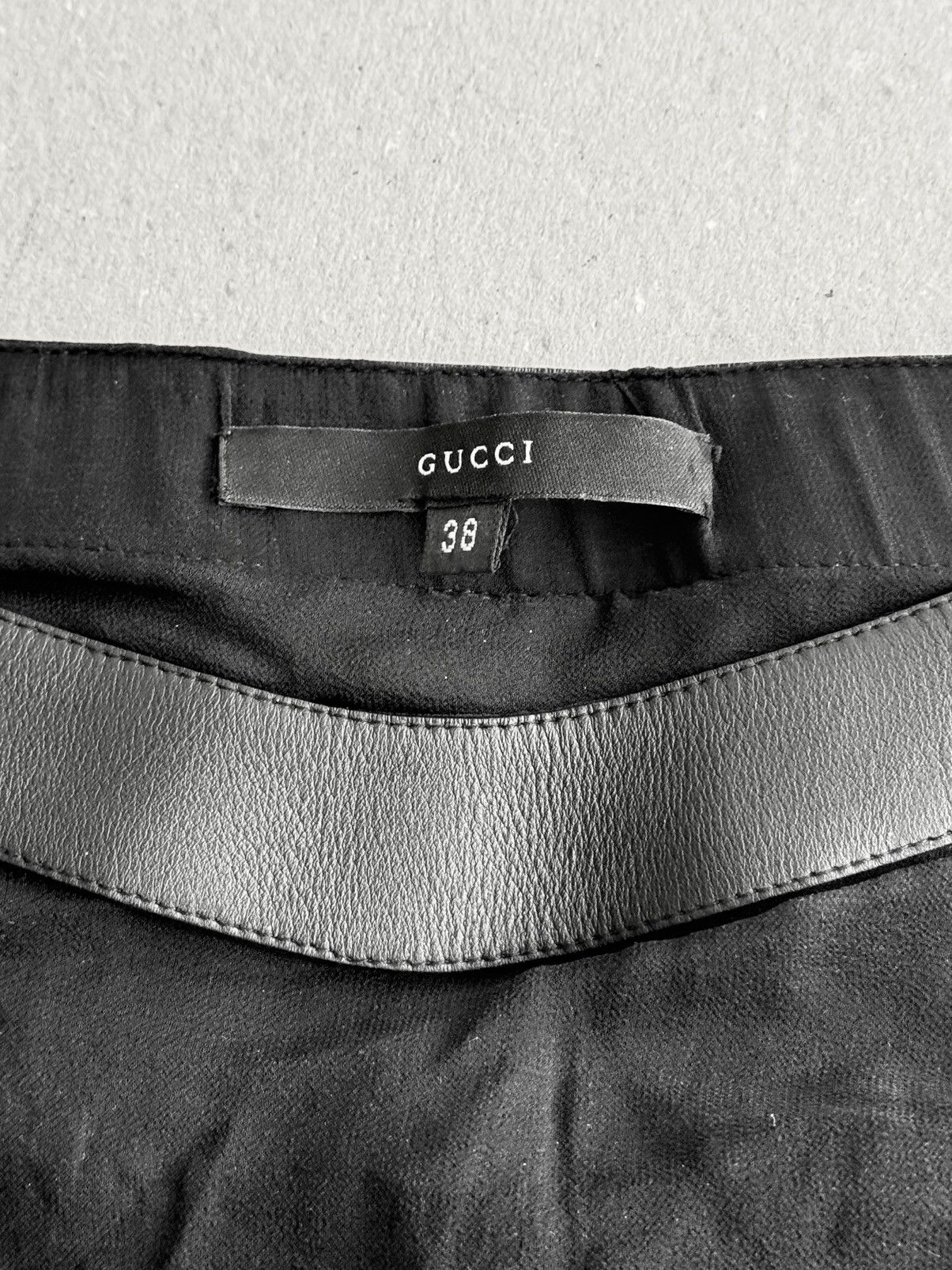 Gucci Gucci by Tom Ford S/S 1999 Runway Silk & Leather Blouse Size S / US 4 / IT 40 - 4 Thumbnail