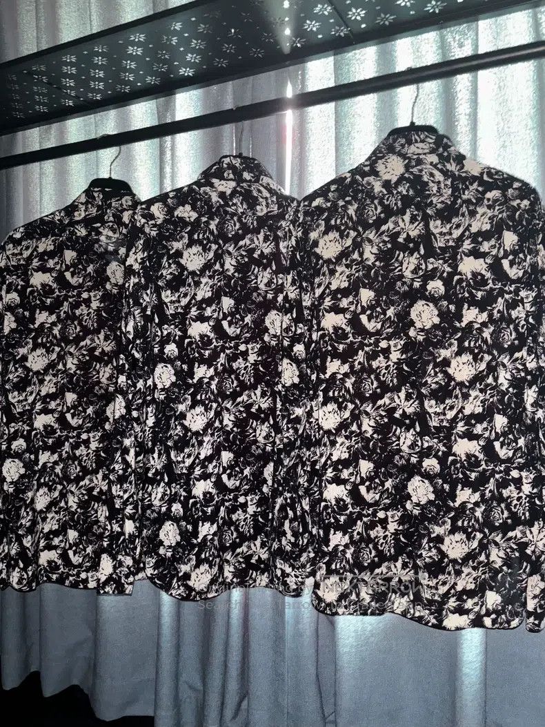 Saint Laurent Paris Saint Laurent Paris size 37 French Rose Shirt Size US M / EU 48-50 / 2 - 2 Thumbnail