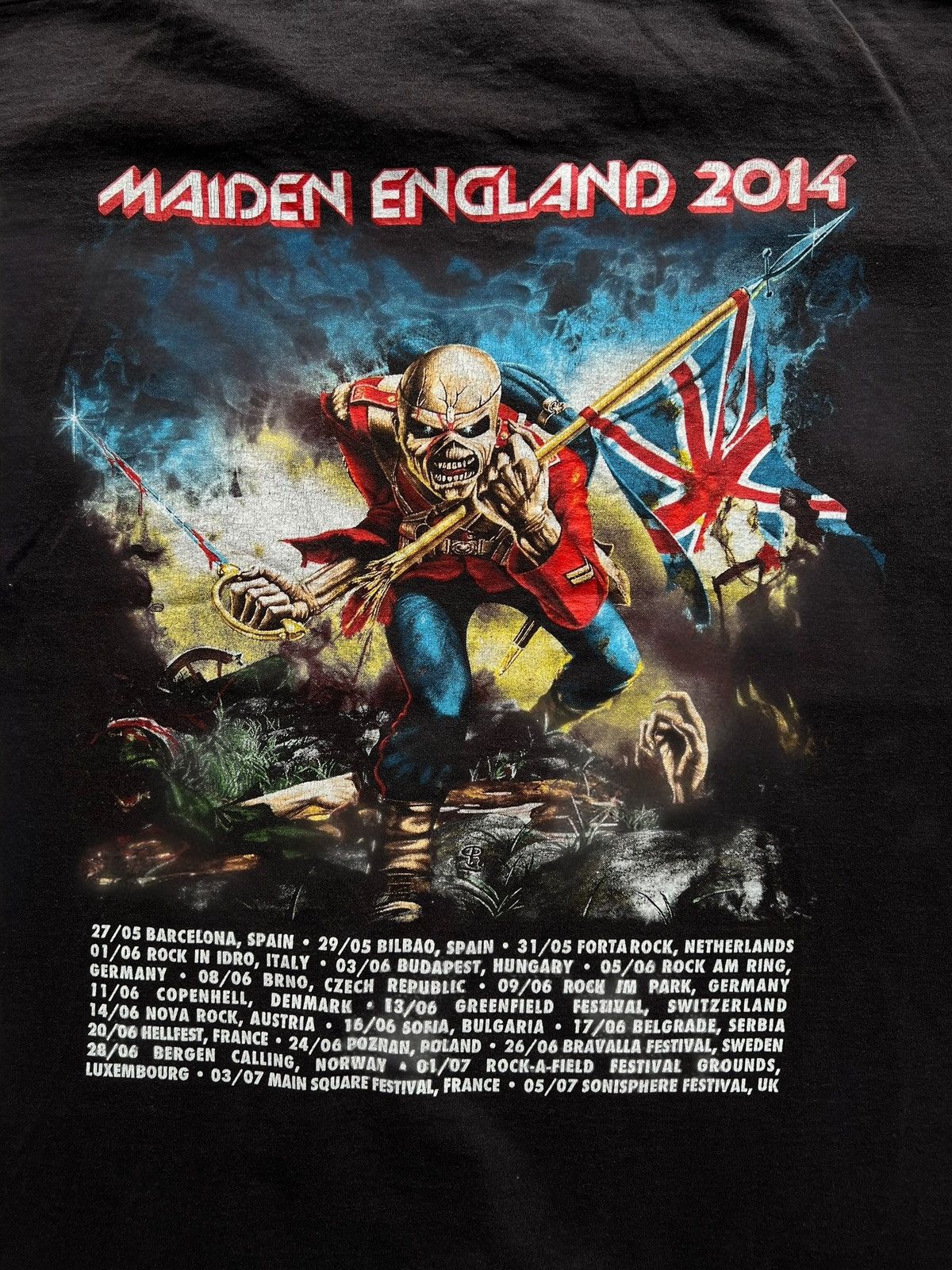 Band Tees × Iron Maiden × Vintage IRON MAIDEN 2014 England Tour Vintage tee T shirt skull y2k Size US XL / EU 56 / 4 - 2 Thumbnail