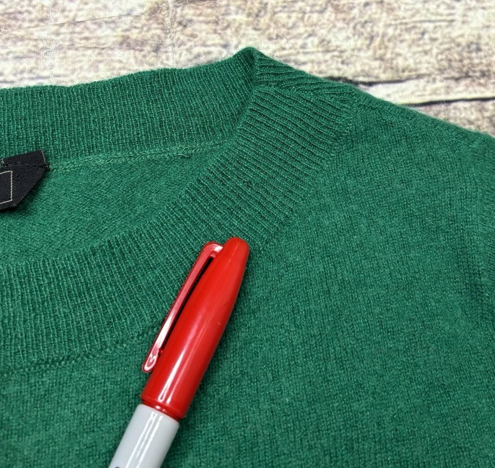 Bcbgmaxazria BCBGMAXAZRIA Sweater Womens Small Cashmere Crew Neck Green Size S / US 4 / IT 40 - 5 Thumbnail