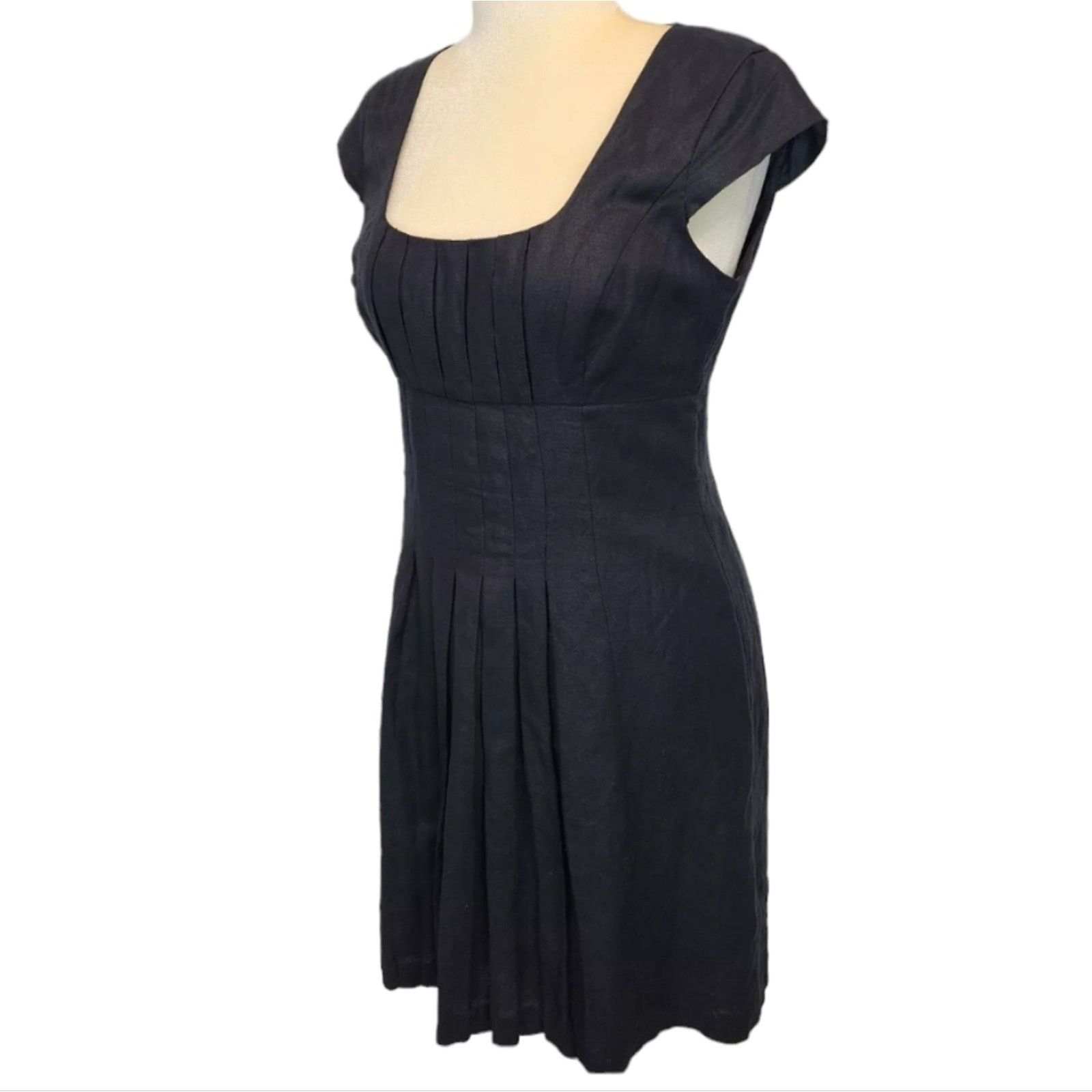 Calvin Klein Calvin Klien Red Linen pleated fit and flare dress 8 Size M / US 6-8 / IT 42-44 - 11 Thumbnail