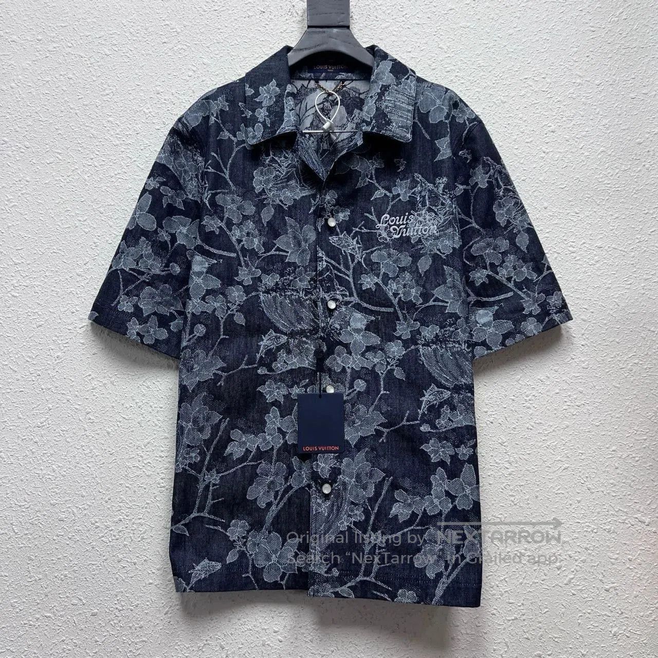 Louis Vuitton louis vuitton short sleeve embroidered shirt. Size US L / EU 52-54 / 3 - 1 Thumbnail