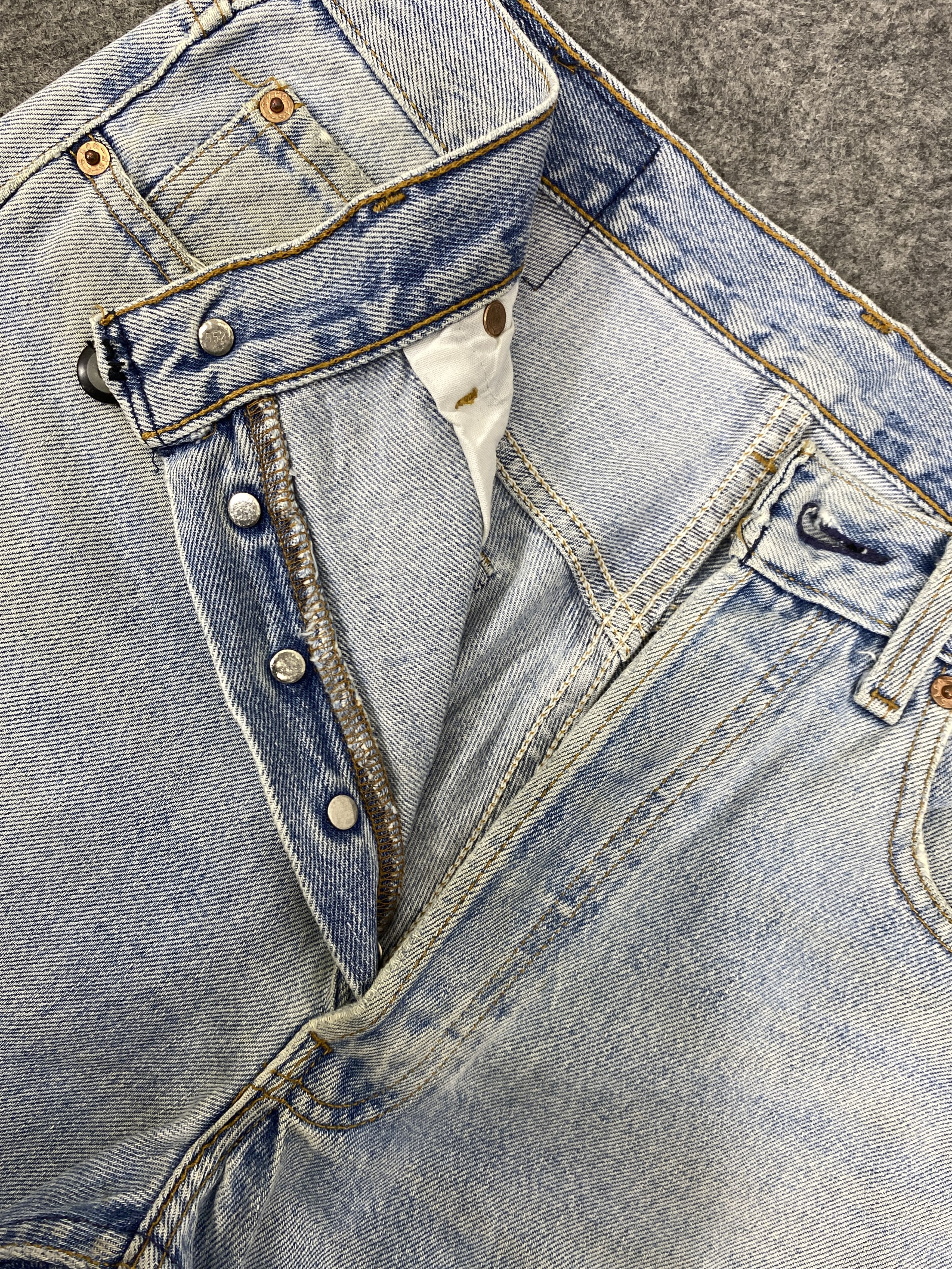 Levi's Light Blue Wash Vintage Levis 501 Jeans 31x30 - JN3124 Size US 31 - 7 Thumbnail