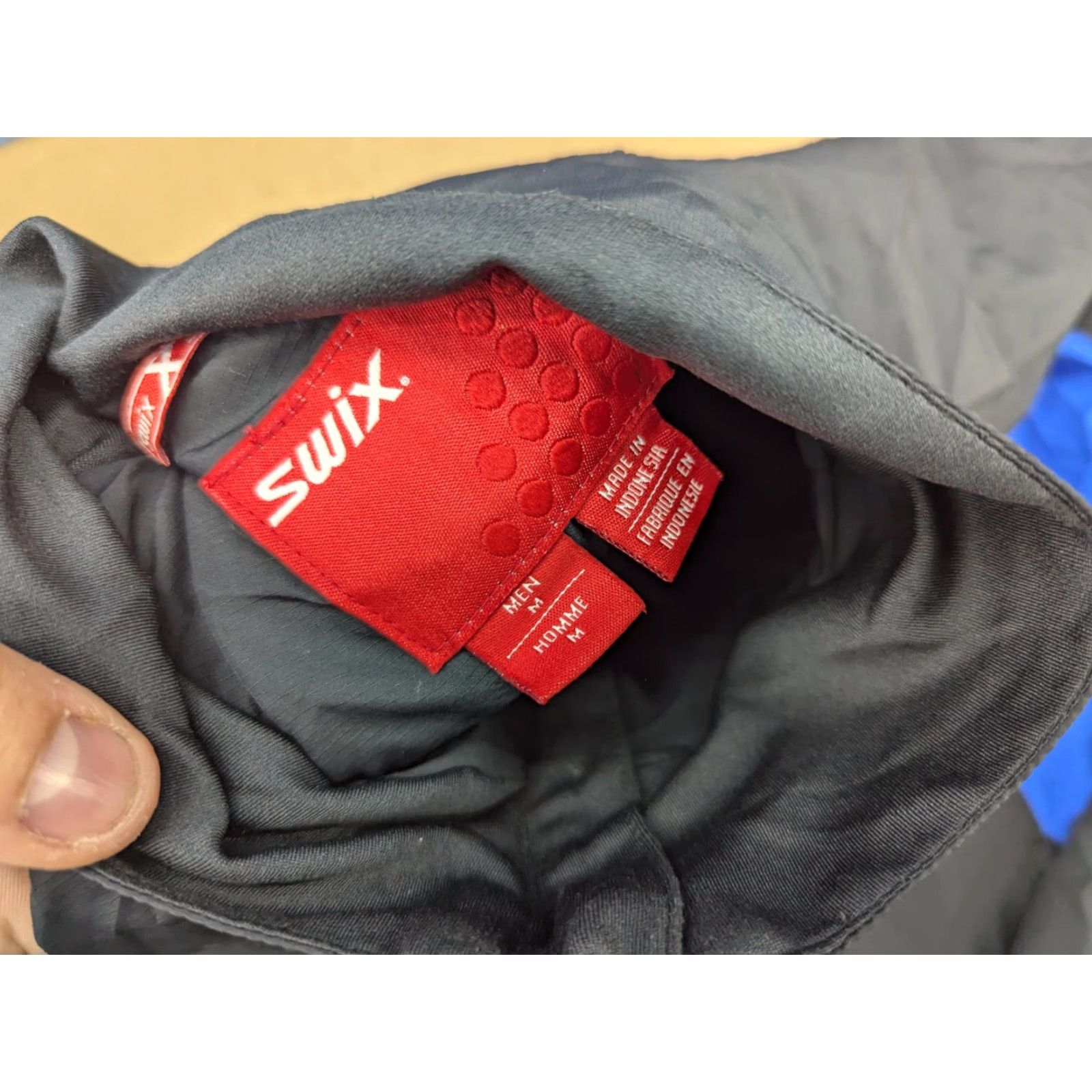 Vintage VINTAGE Swix Ski Jacket Mens M Black Blue Full Zip Cross Country Skiing Size US M / EU 48-50 / 2 - 5 Thumbnail