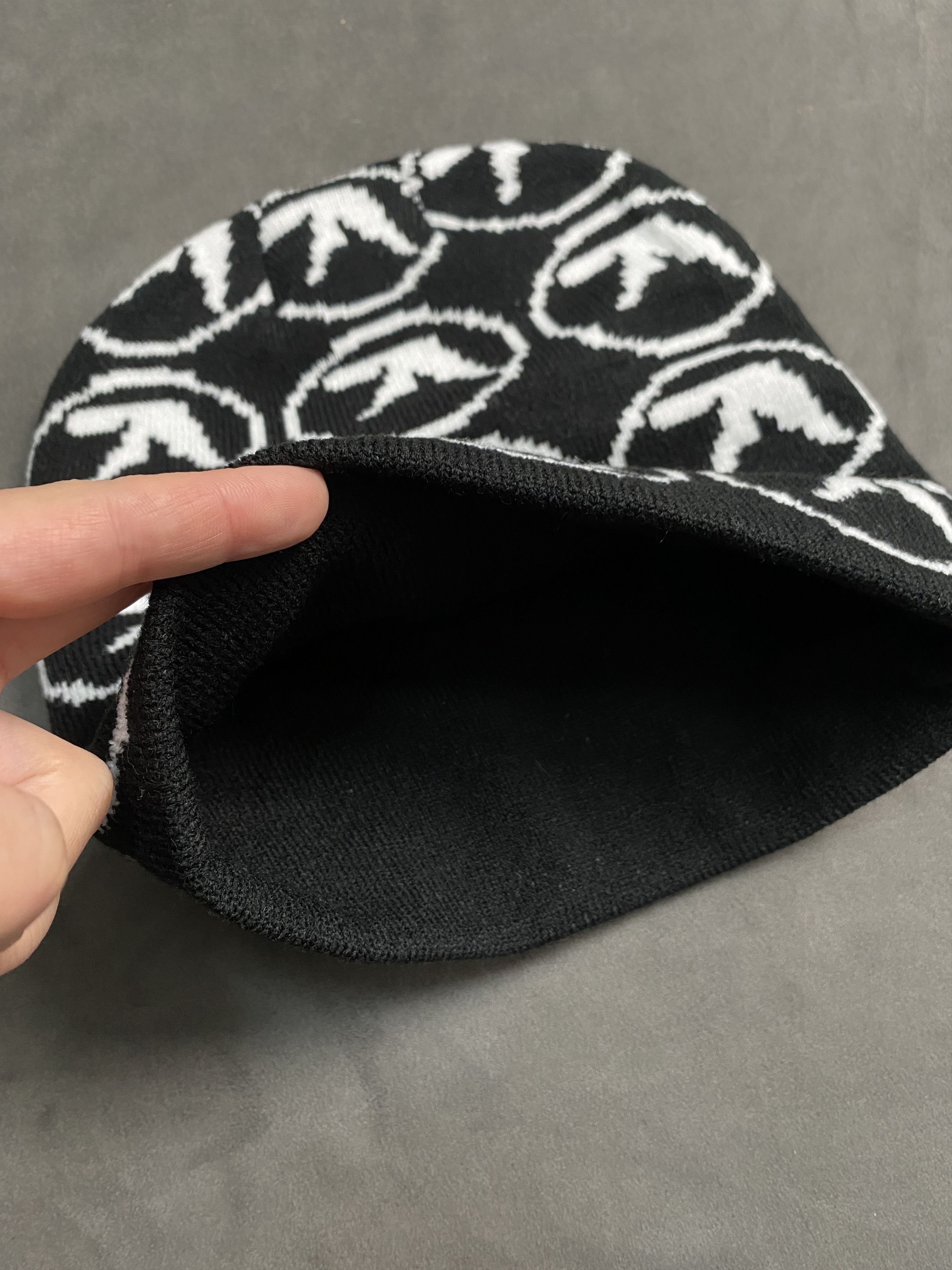 Japanese Brand Deadstock Knit Aphex Twin Logo No Cuff Black Beanie Hats OS Size ONE SIZE - 3 Thumbnail
