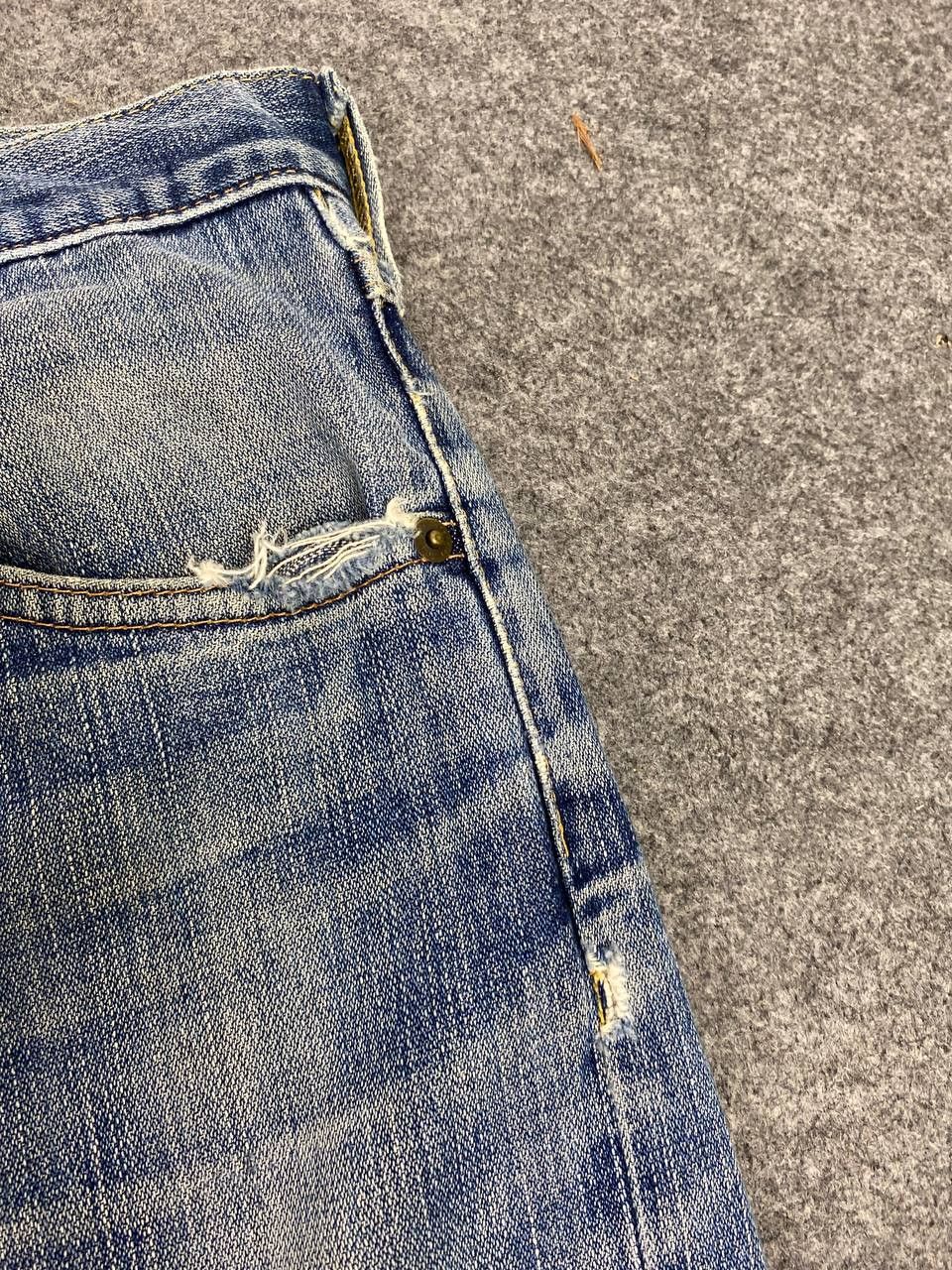 Wrangler vintage wrangler distressed denim nice design Size US 34 / EU 50 - 11 Thumbnail