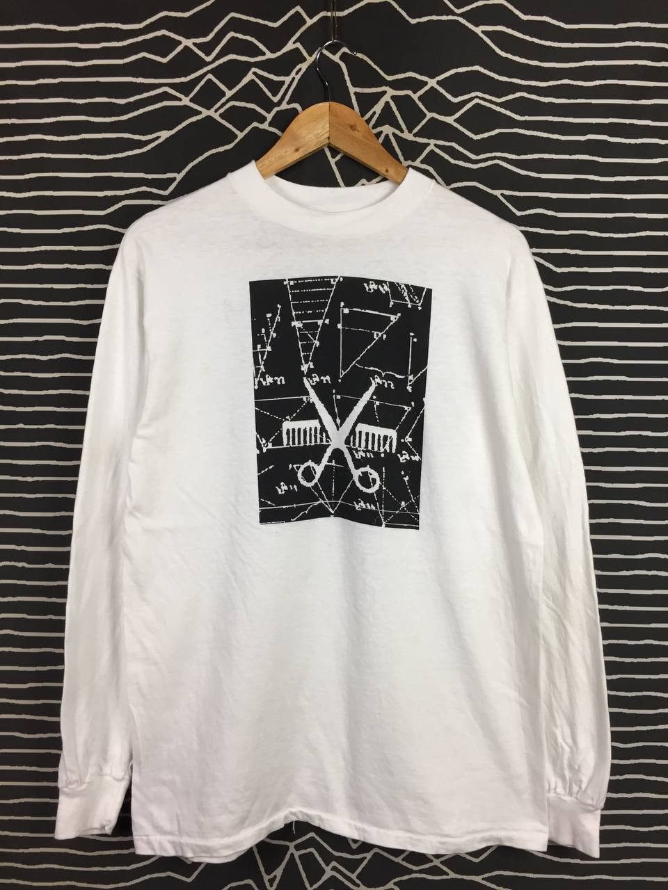 Vintage Vtg 80s 90s Theory of Haircuts Made In Usa Long Sleeve Tee Size US M / EU 48-50 / 2 - 1 Thumbnail