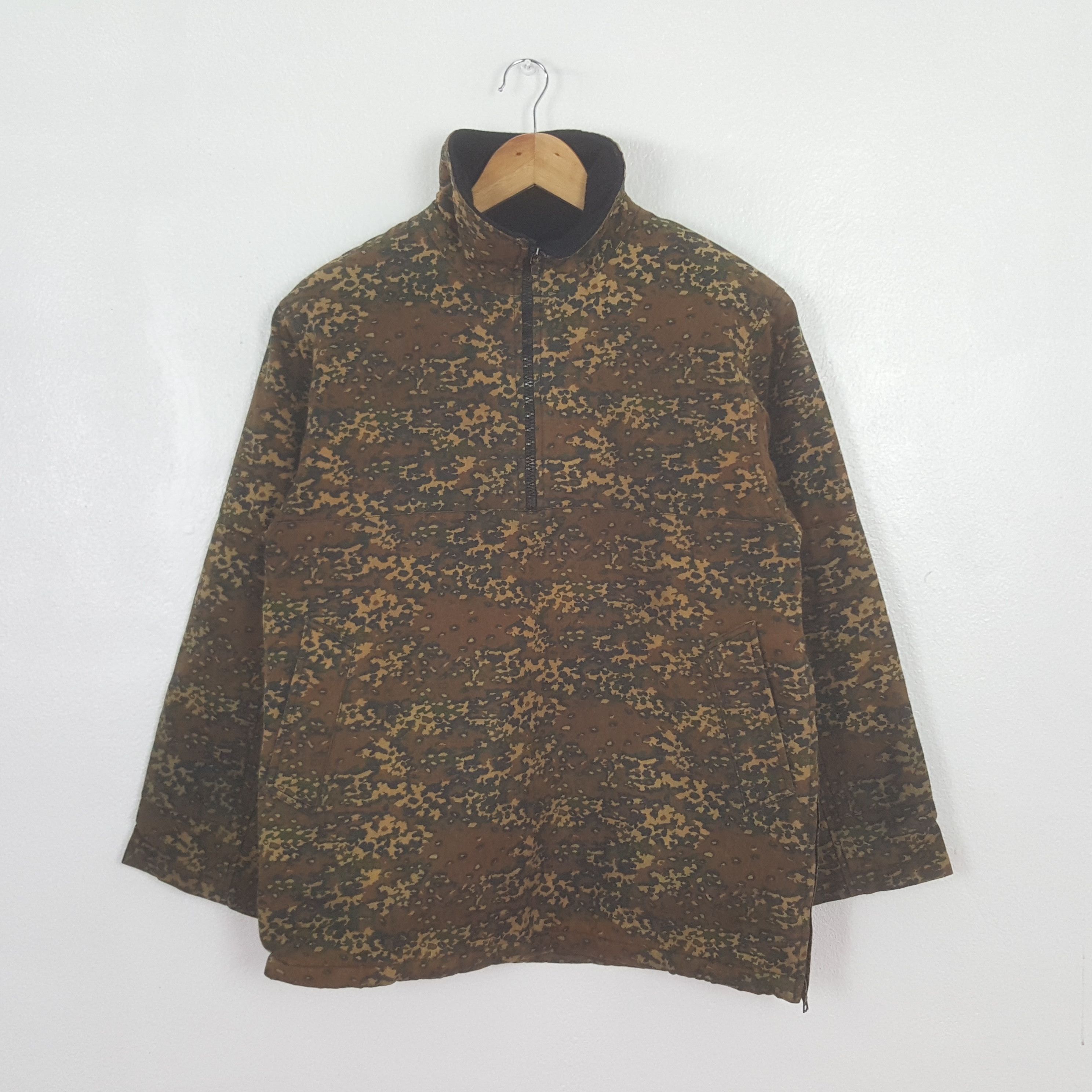 A.P.C. Vintage A.P.C. Designer Camo Half Zipper Sweatshirt C315N1 Size US S / EU 44-46 / 1 - 1 Thumbnail