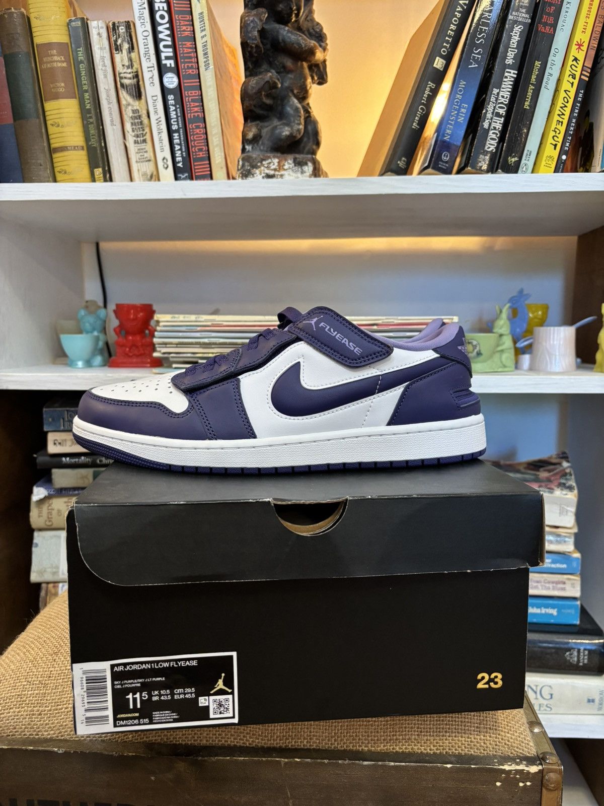 Nike Nike Air Jordan 1 Low FlyEase Size 11.5 New in box Size US 11.5 / EU 44-45 - 1 Thumbnail