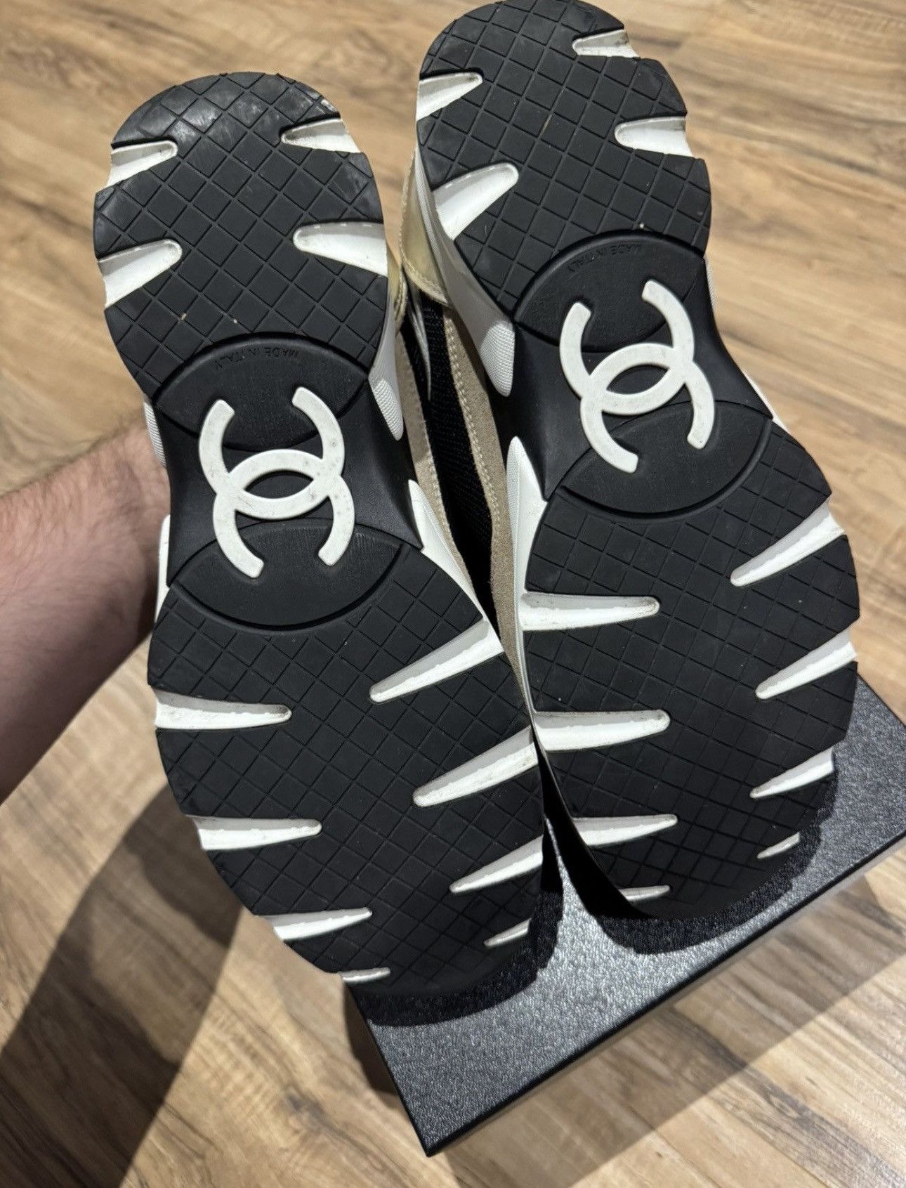 Chanel Chanel Sneakers Size US 9.5 / EU 42-43 - 8 Thumbnail