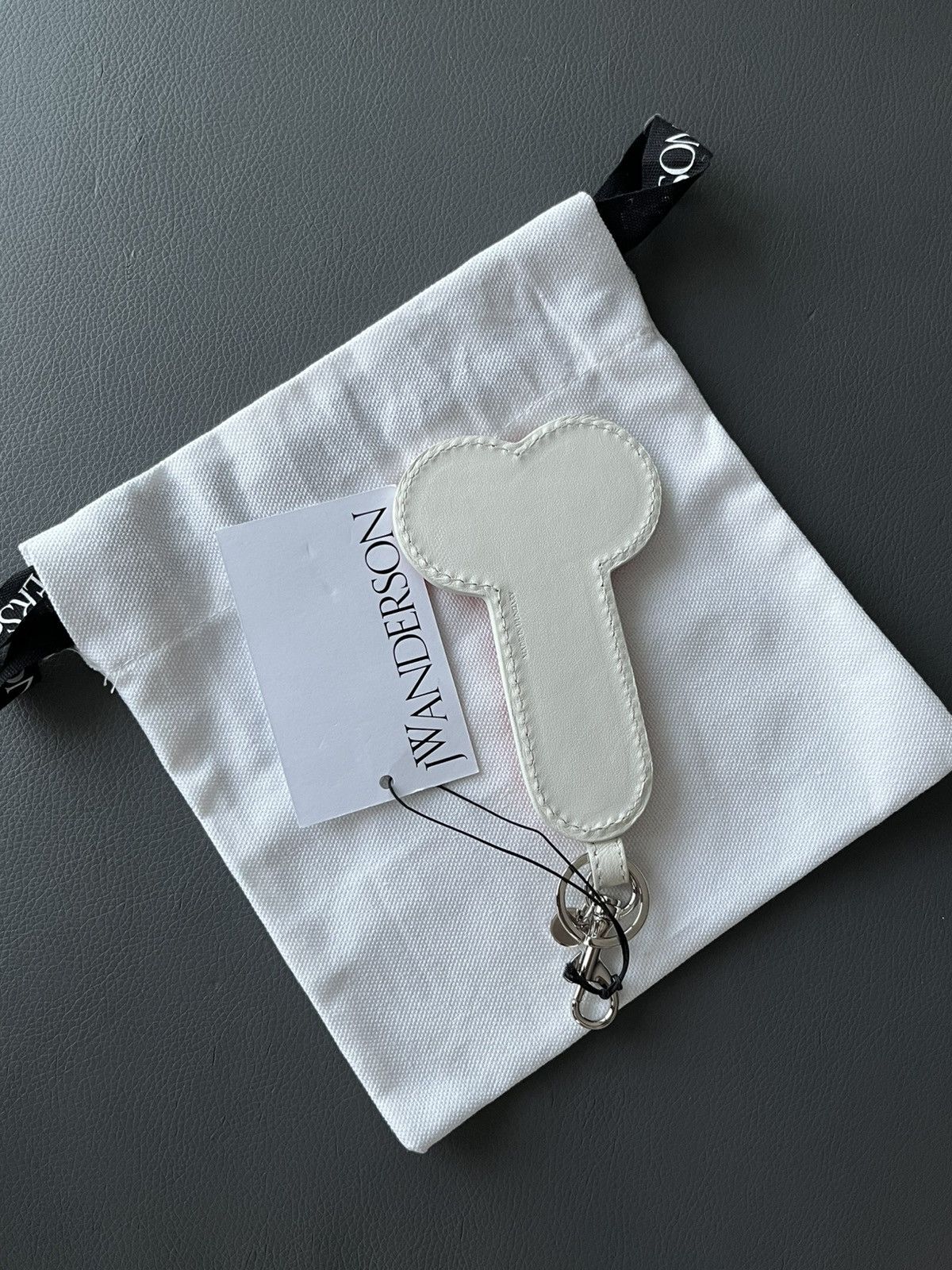 JW Anderson × Loewe Rare Limited BrandNew J W Anderson 🍆 Leather Key Chain Charm Size ONE SIZE - 6 Thumbnail