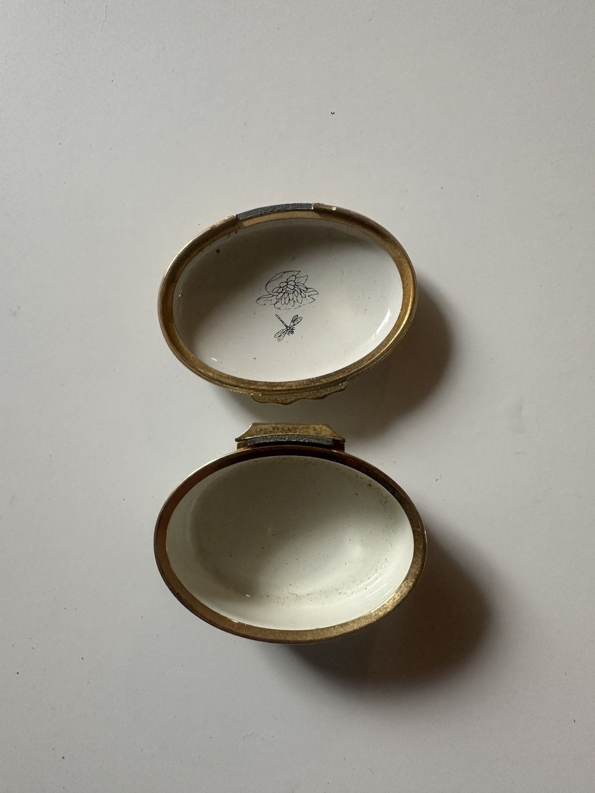 Gucci Vintage GUCCI Flora Pill Box Size ONE SIZE - 4 Thumbnail