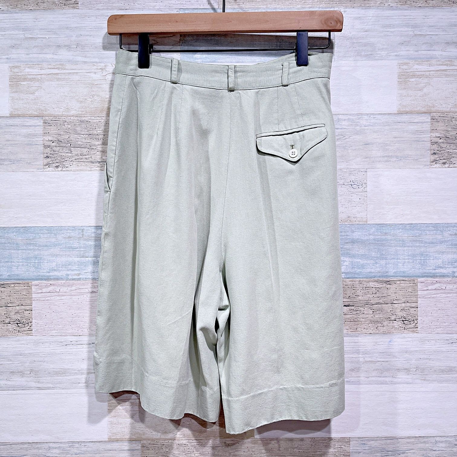 Liz Claiborne Liz Claiborne Vintage Silk Longline Shorts Green Womens 8P Size 30" / US 8 / IT 44 - 4 Thumbnail