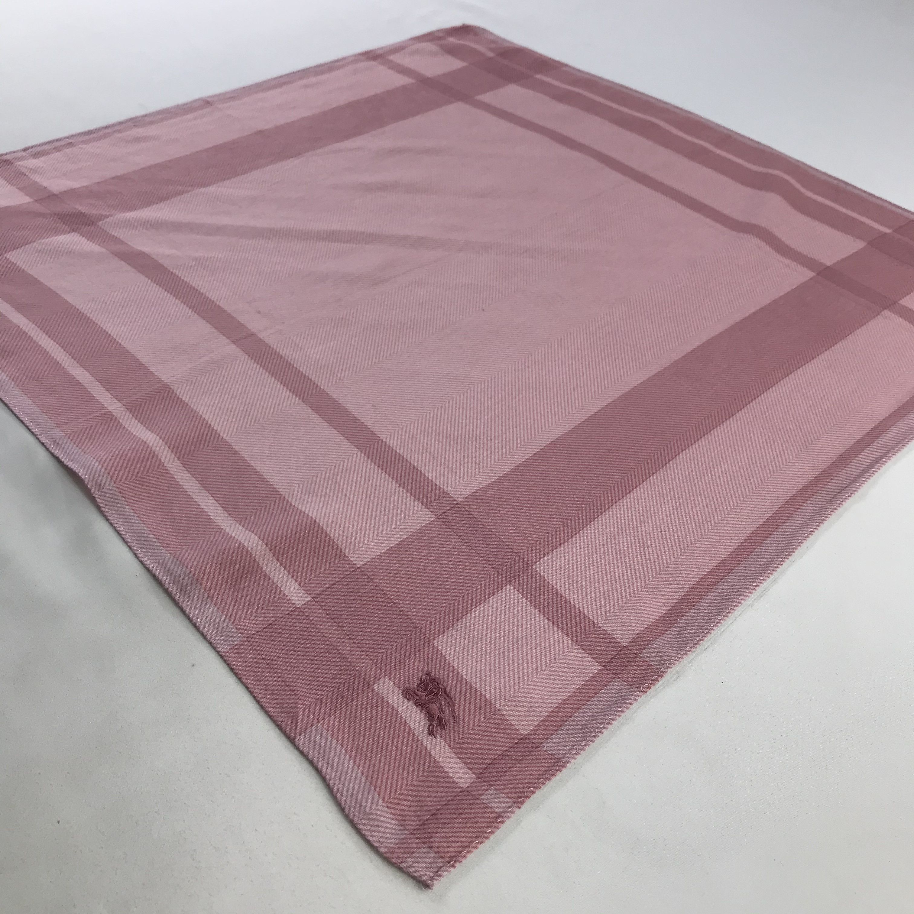 Burberry × Vintage Burberry Bandana / Handkerchief / Neckerchief - S1037 Size ONE SIZE - 2 Thumbnail