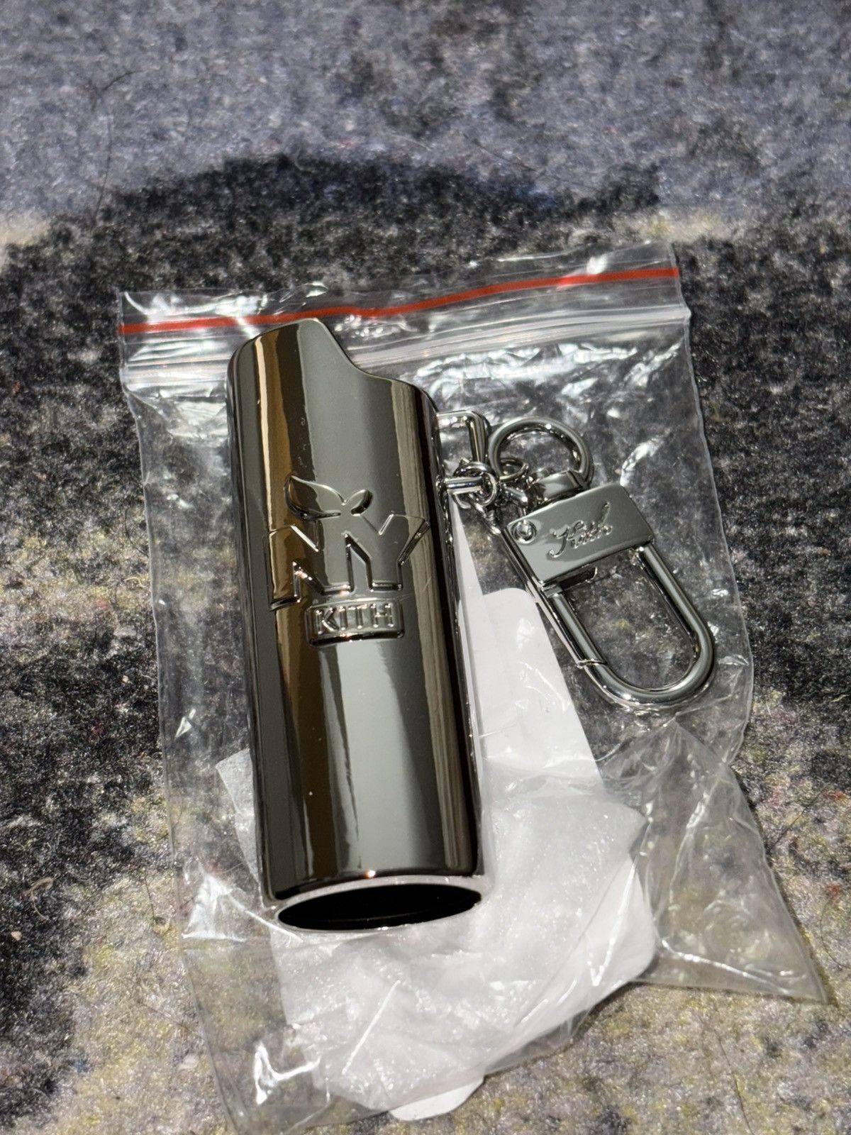 Kith Kith Big Apple Lighter Holder (NY EXCLUSIVE) Size ONE SIZE - 1 Thumbnail