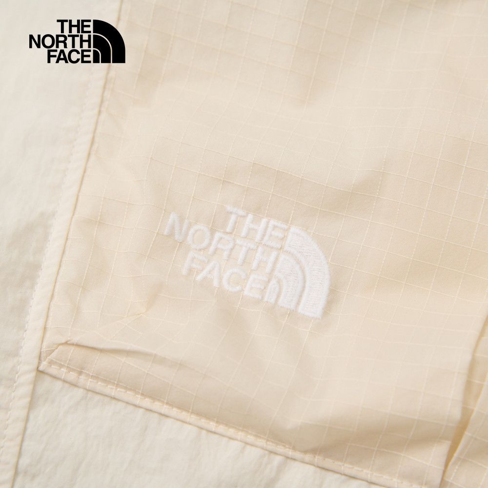 The North Face Urban Exploration FABRIC MIX POCKET UNISEX SHORTS Size US 32 / EU 48 - 9 Thumbnail
