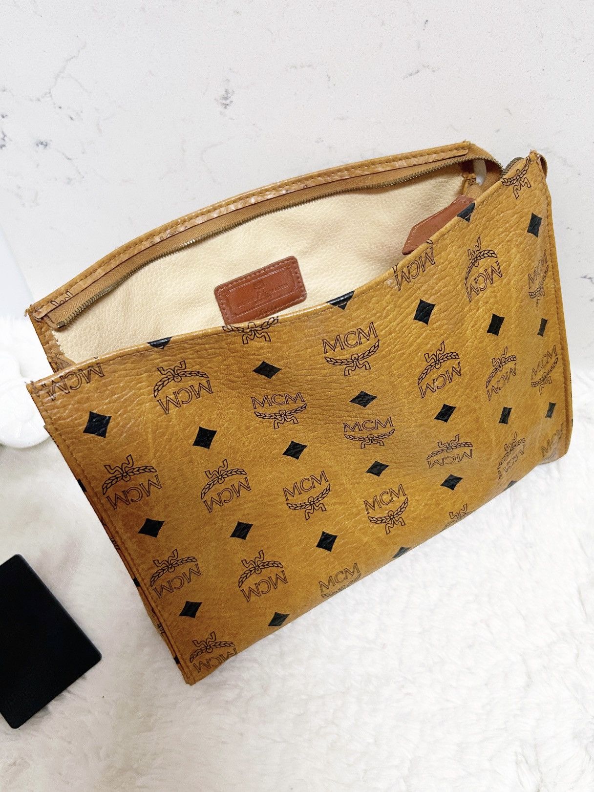 MCM Authentic MCM Cognac Monogram XL Cosmetic Bag / Clutch Size ONE SIZE - 2 Thumbnail