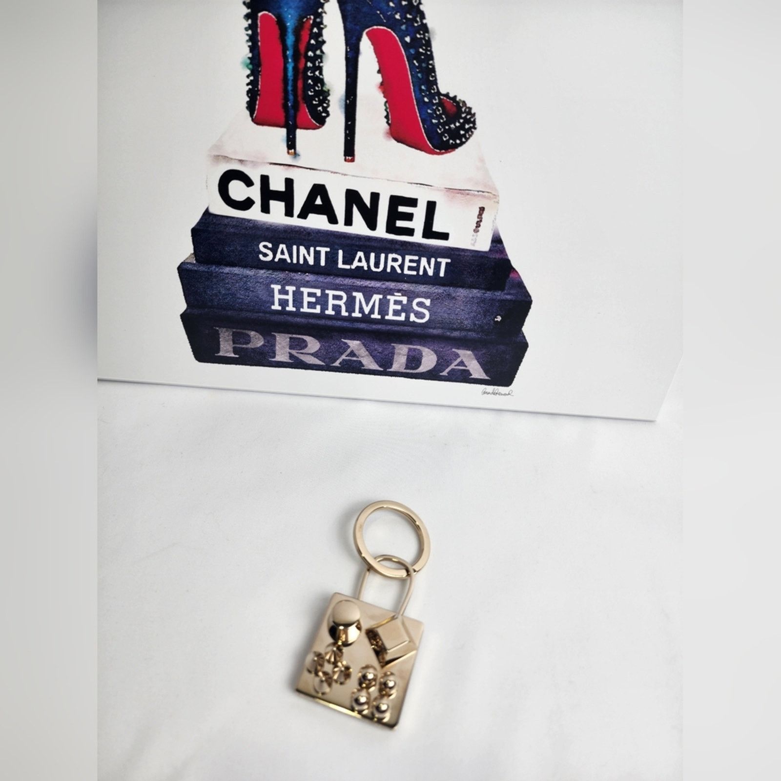 Christian Louboutin Authentic Christian Louboutin Gold Spike Keychain New Size ONE SIZE - 9 Thumbnail