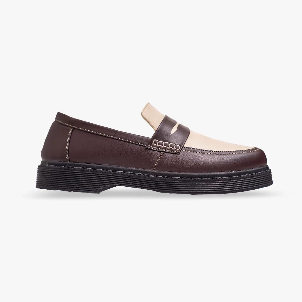 Genuine Leather Silane Loafer Shoes Leather Brown White Size US 10 / EU 43 - 3 Thumbnail