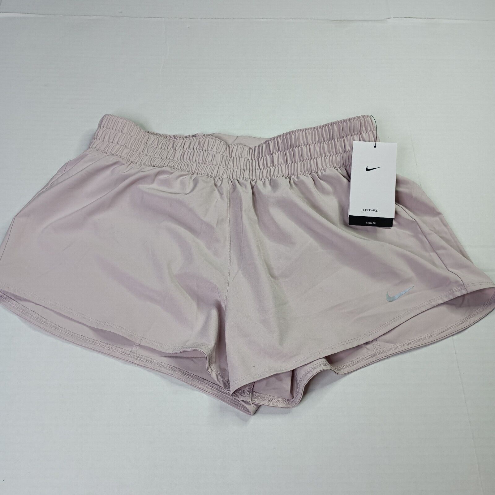 Nike Nike One Women's Dri-FIT Shorts Platinum Violet Size: M Size 30" / US 8 / IT 44 - 1 Thumbnail